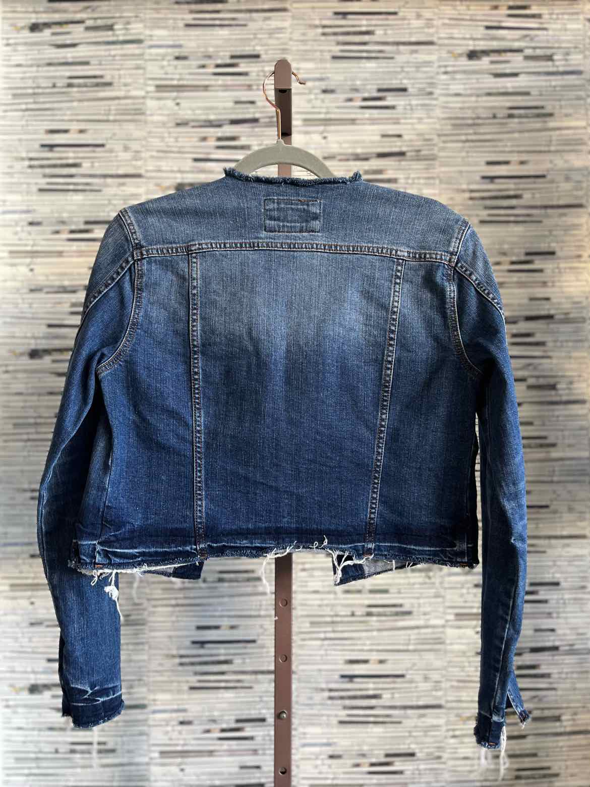 LOFT Size XS Denim crop Jacket