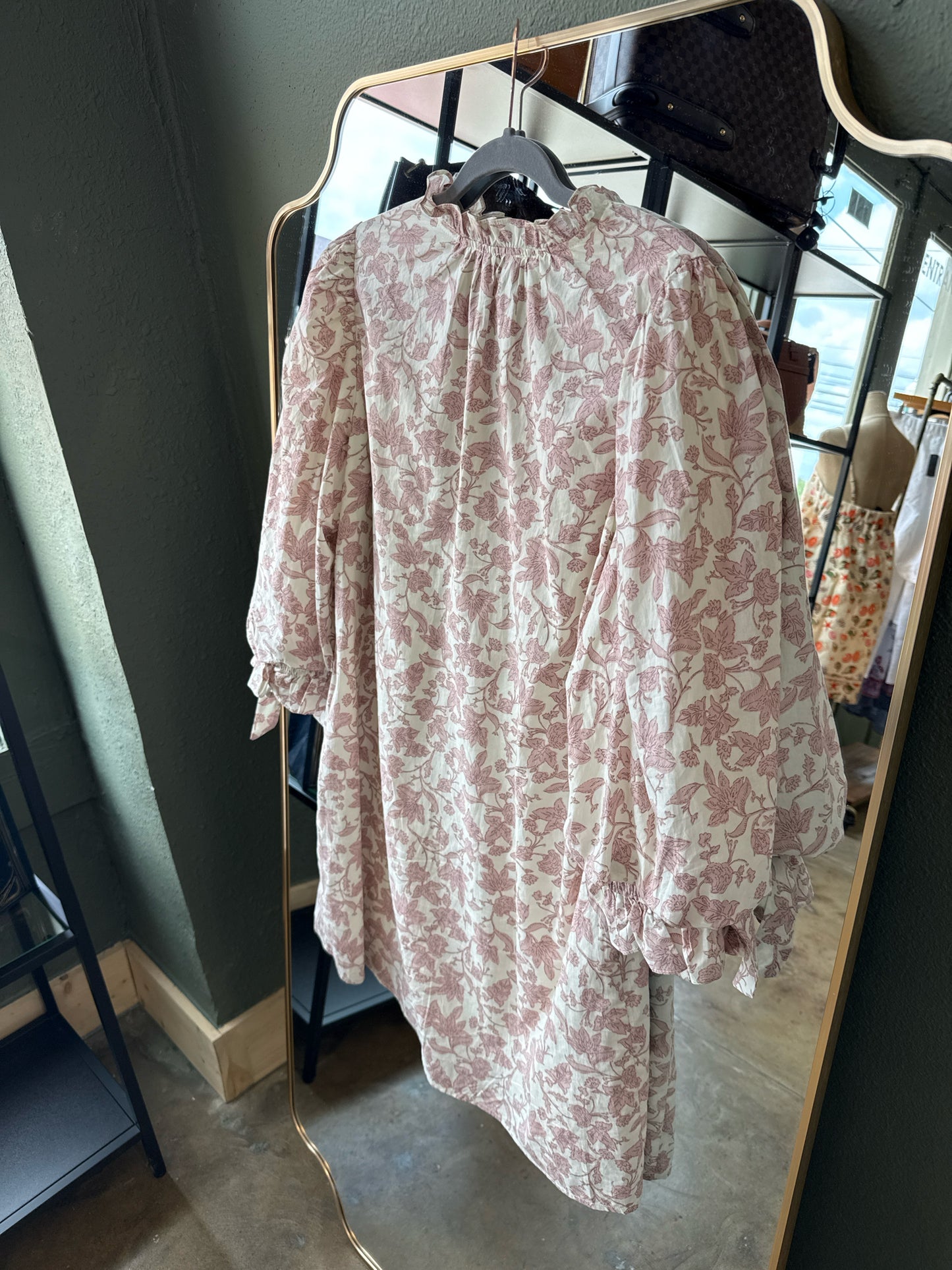 entro Size L Cream/Rose Dress
