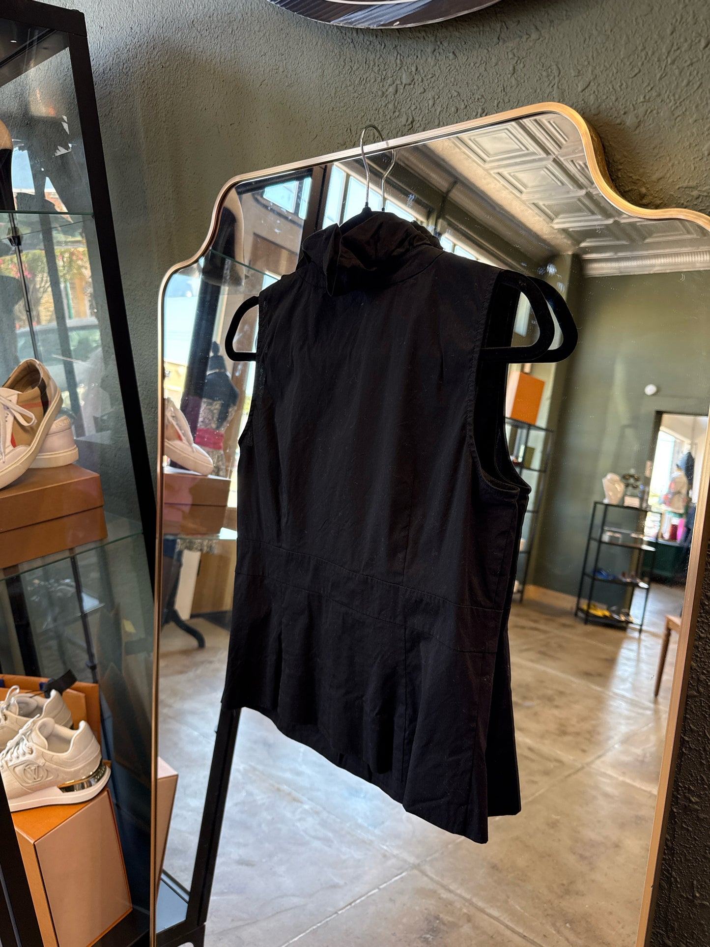 Lafayette 148 Size 6 Black Top