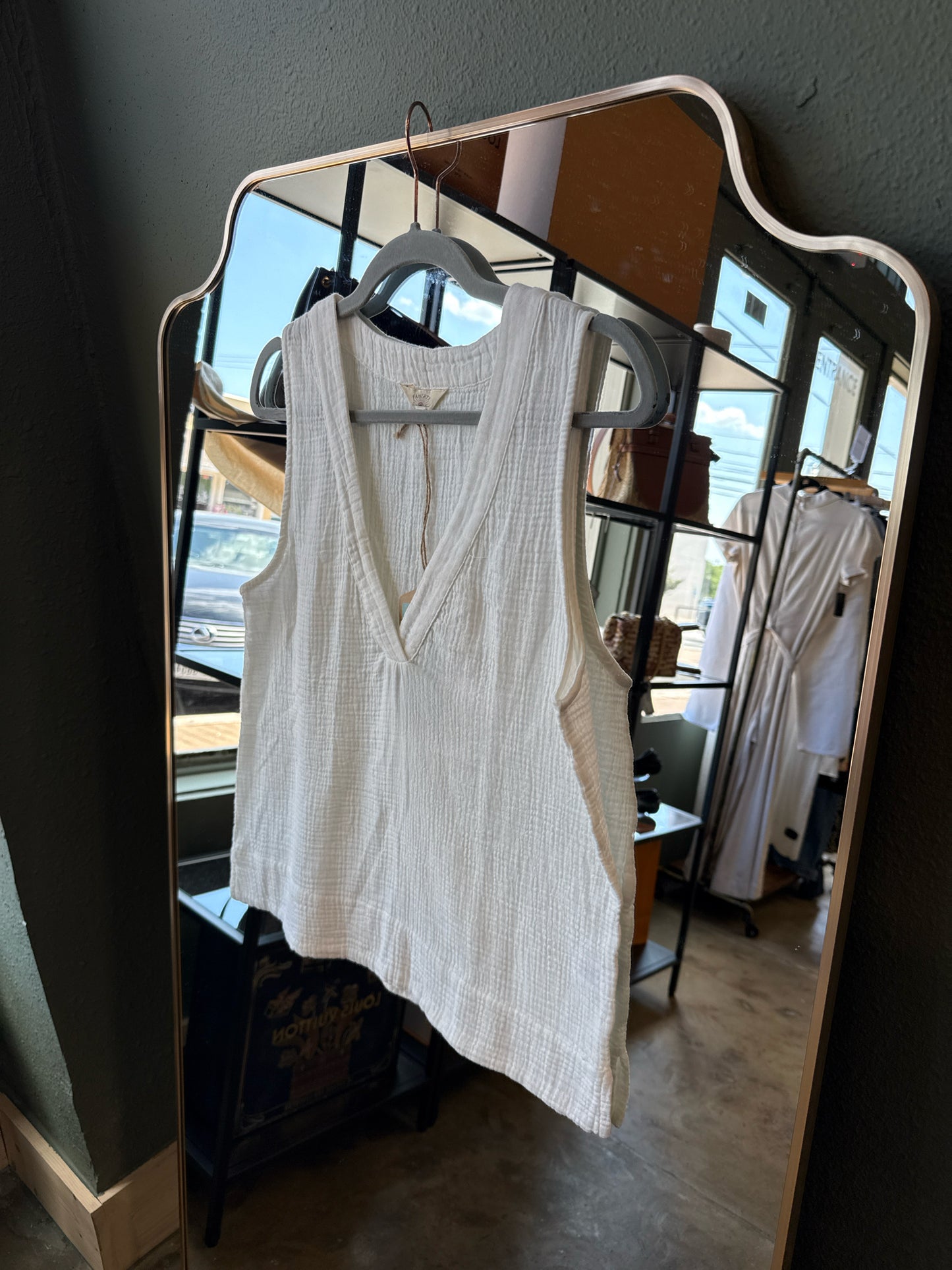 Faherty Size S White tank Top