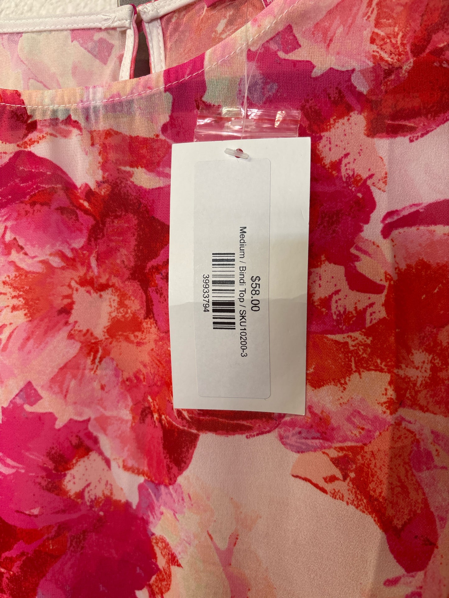 Flying Tomato Size M Cream/multi Flowers Top