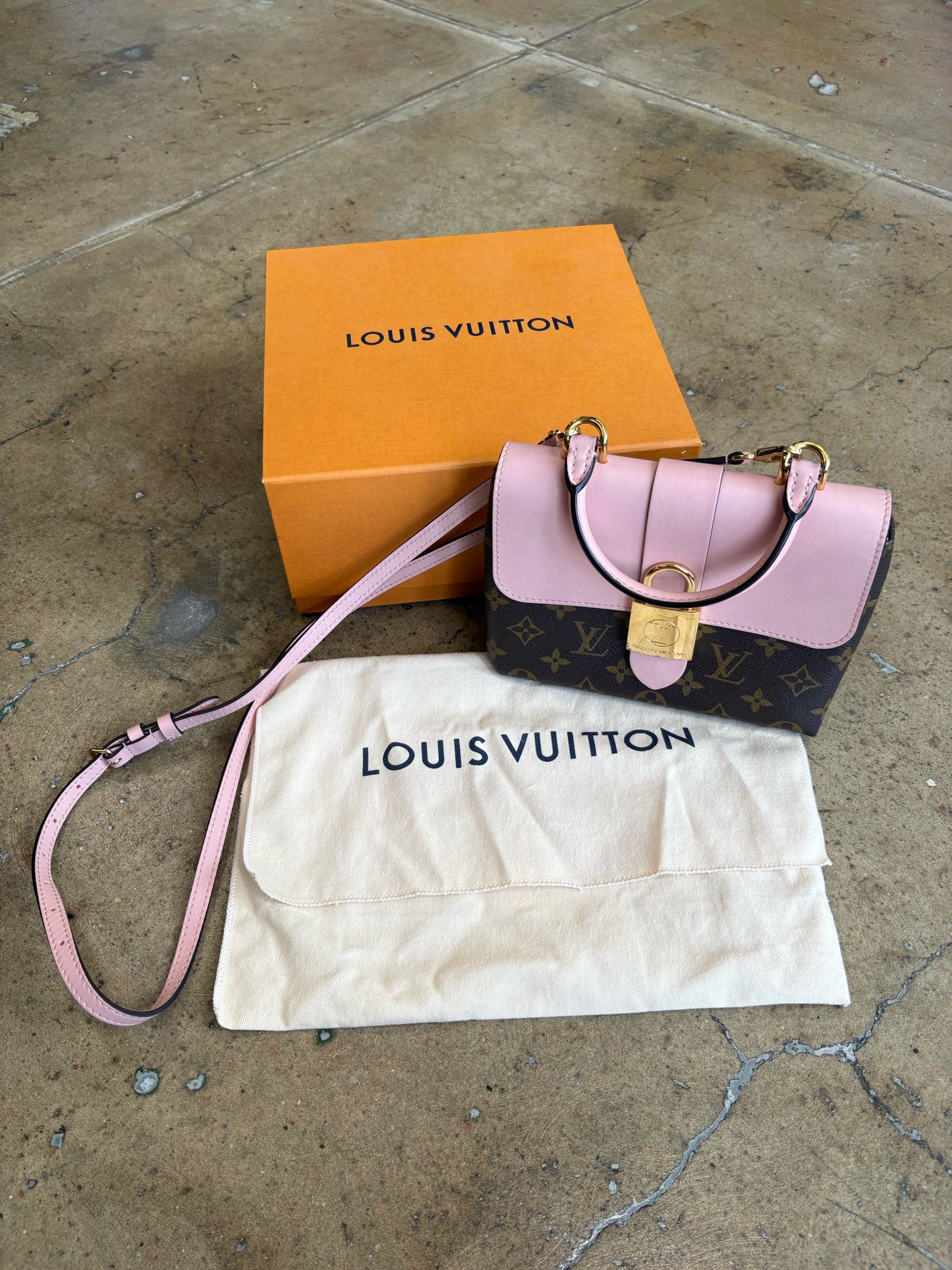 Louis Vuitton Brown/Pink Purse