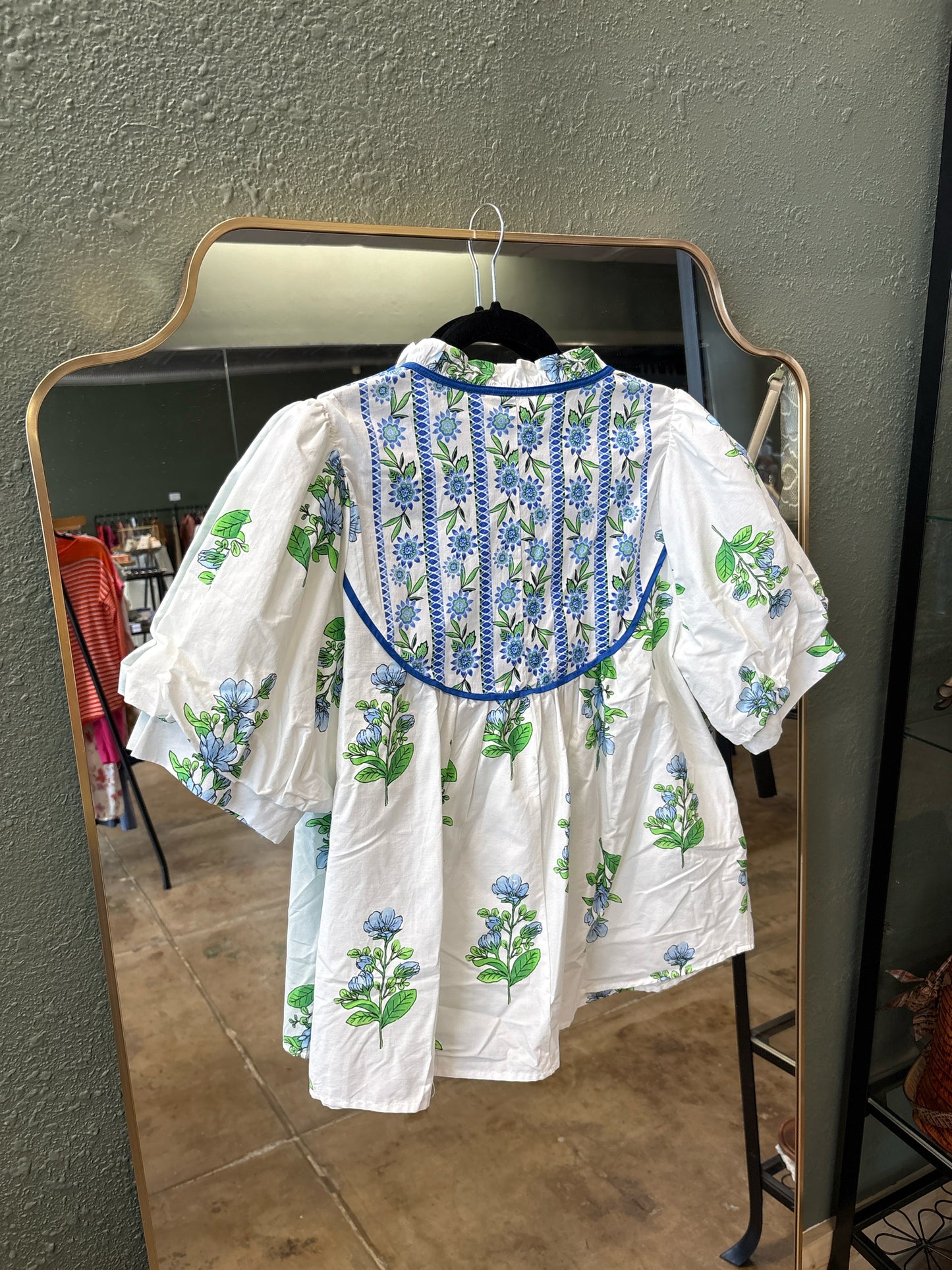 entro Size L White/Blue/Green Top