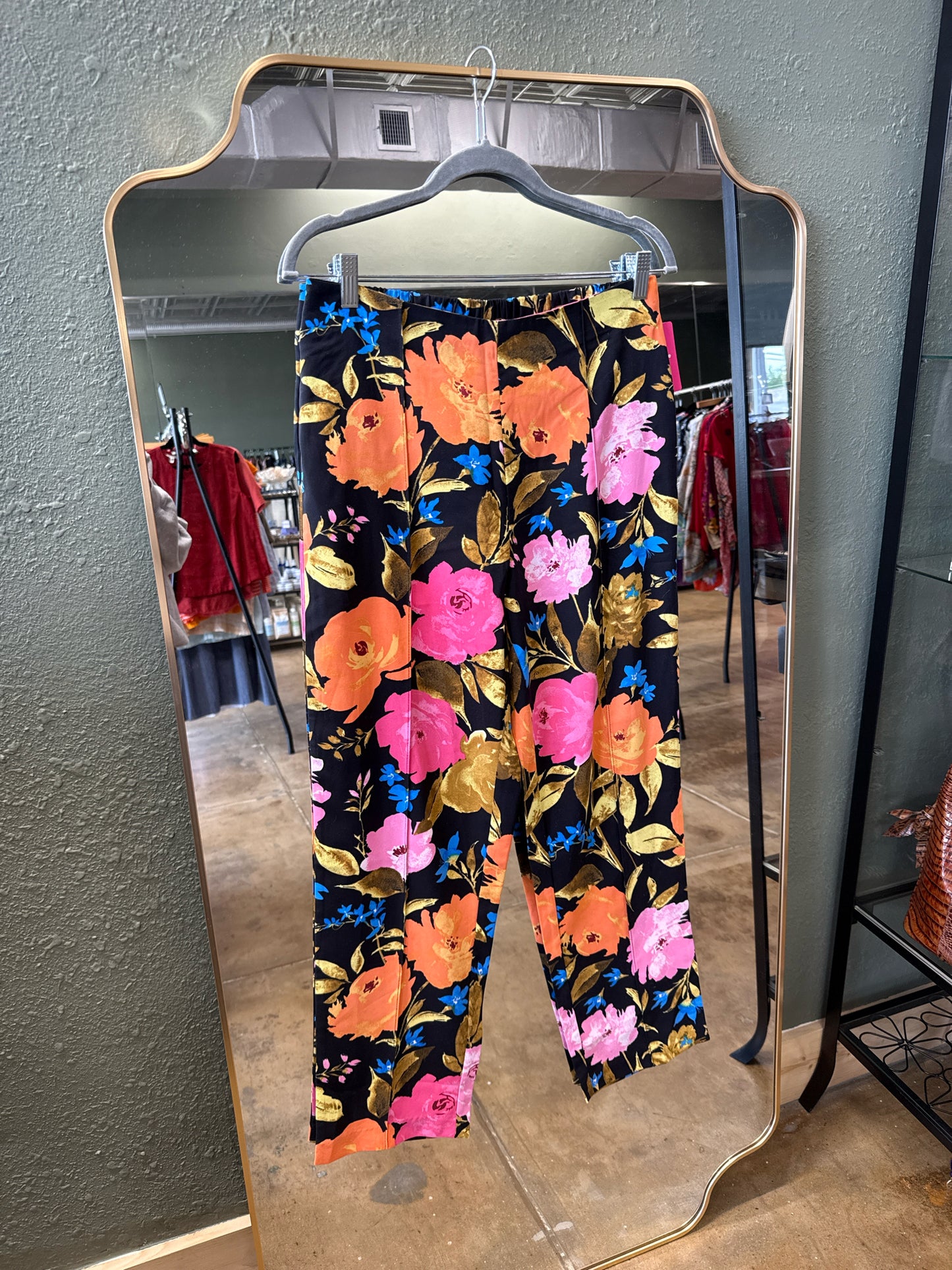 buddy love Size M Black/Multi Pants