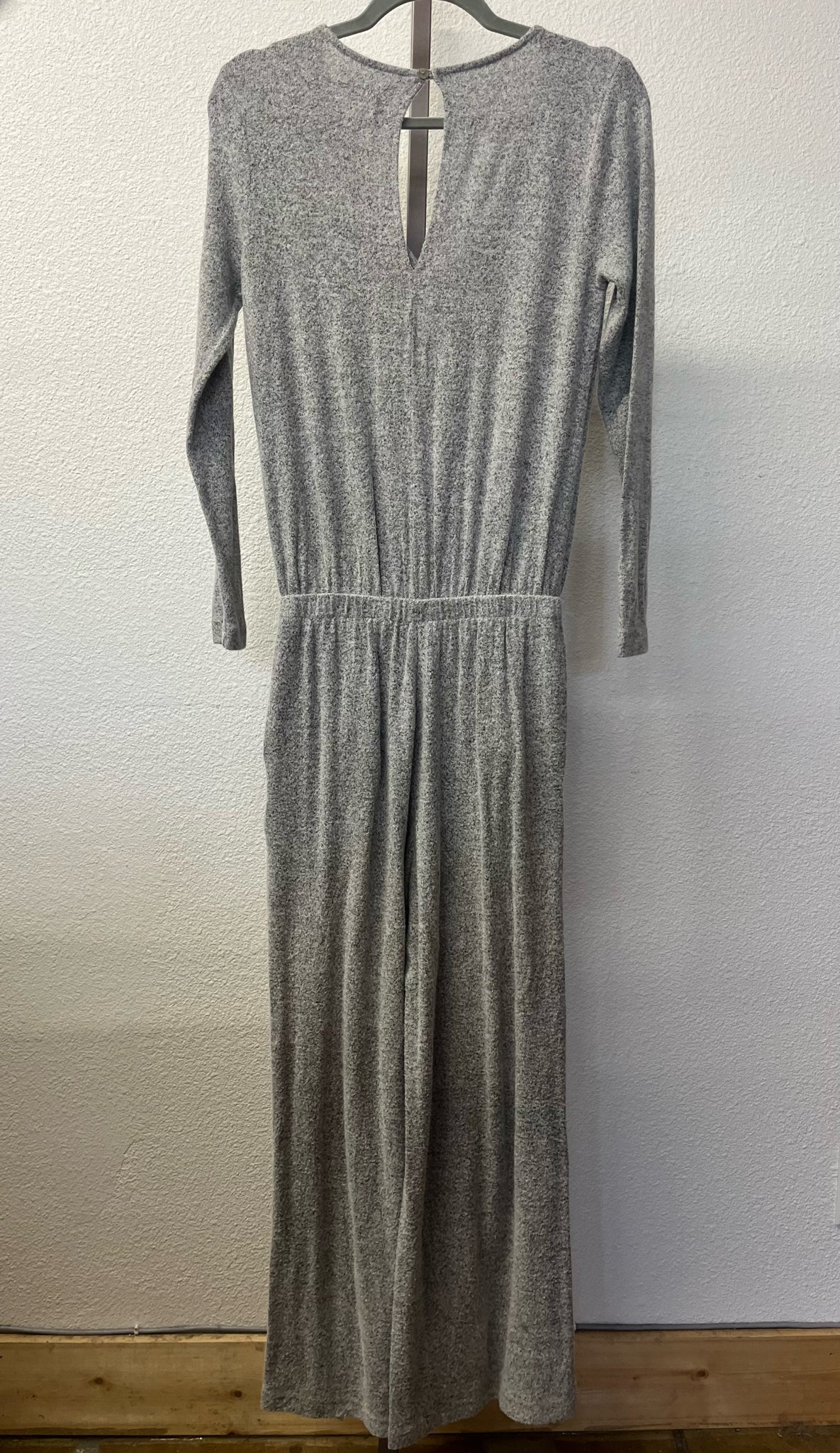 Lou & Grey Size XS light gray V-neck Romper