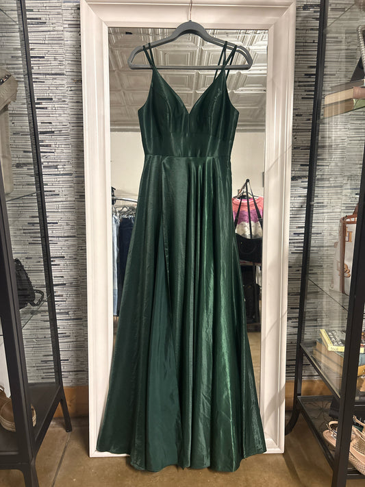 Alyce Size 4 Emerald spagetti strap Formal
