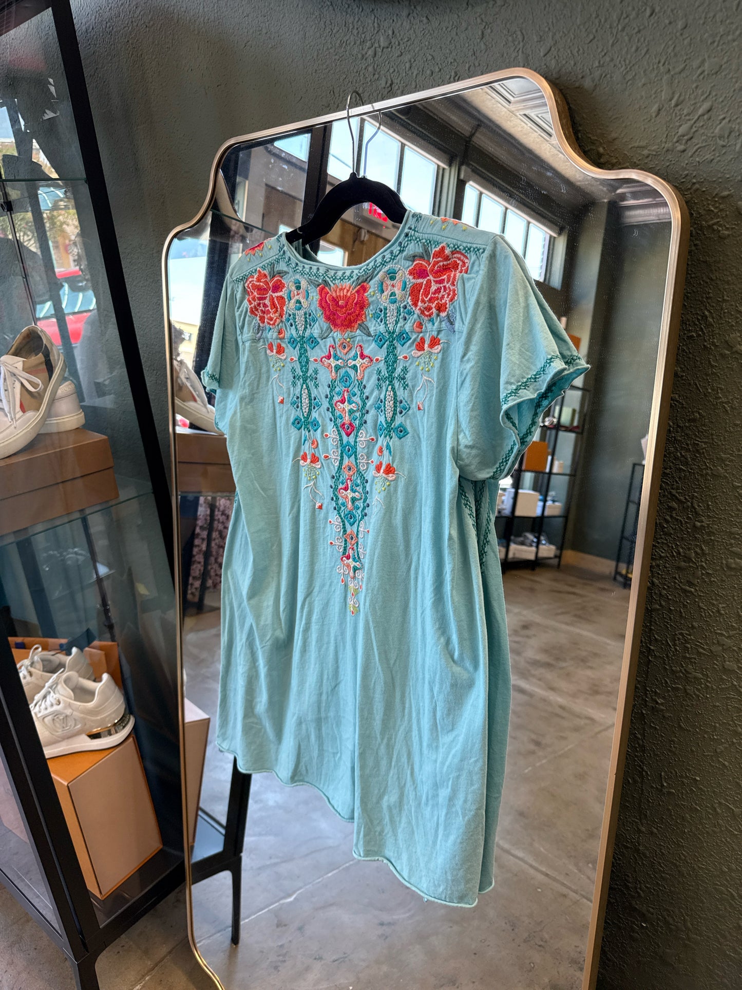 Johnny Was Size M Teal Top