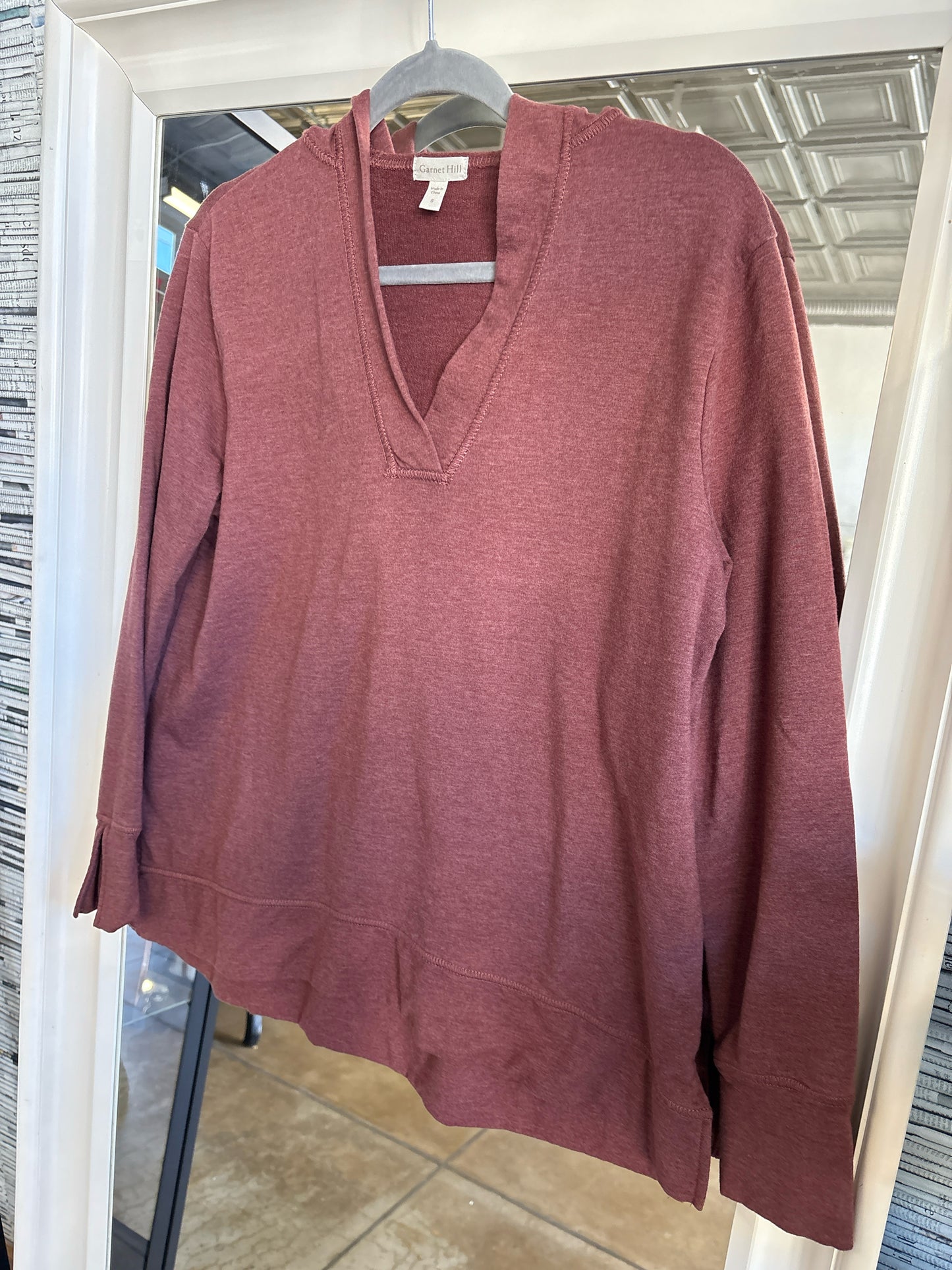 Garnet Hill Size S Pullover/Hoodie