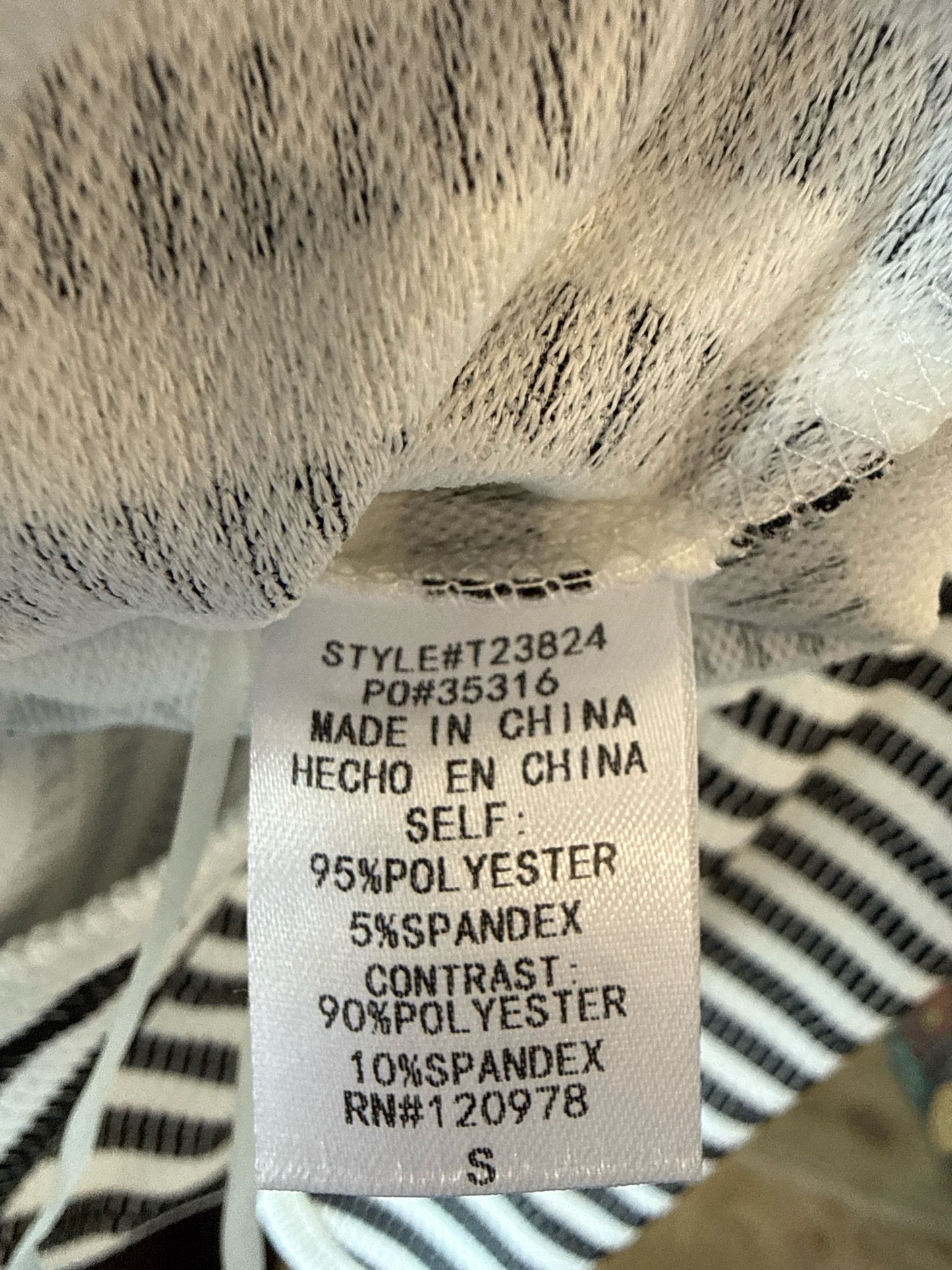 entro Size S Black/White tank Top