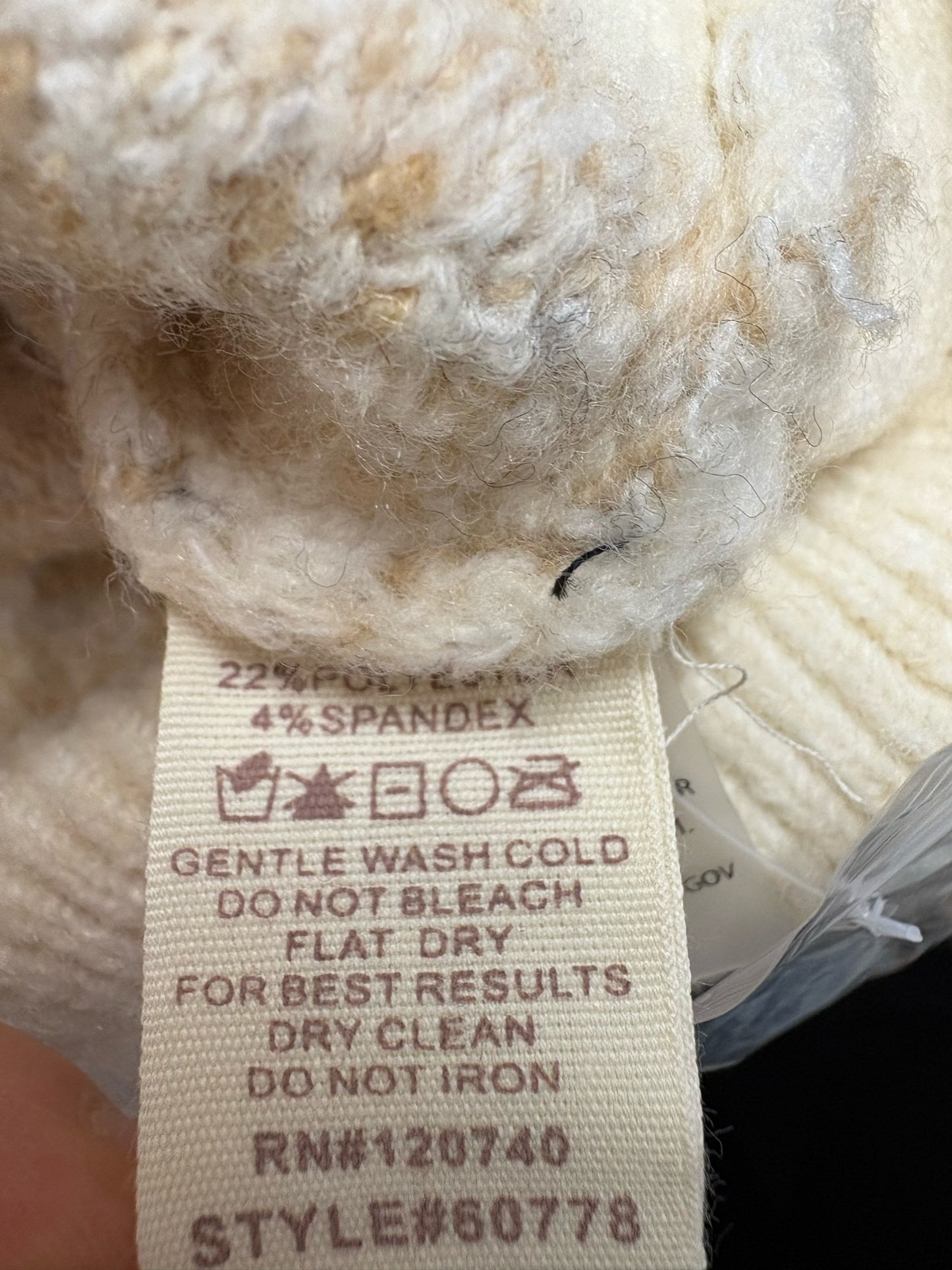 Mystree Size M Cream/multi Diamonds Cardigan