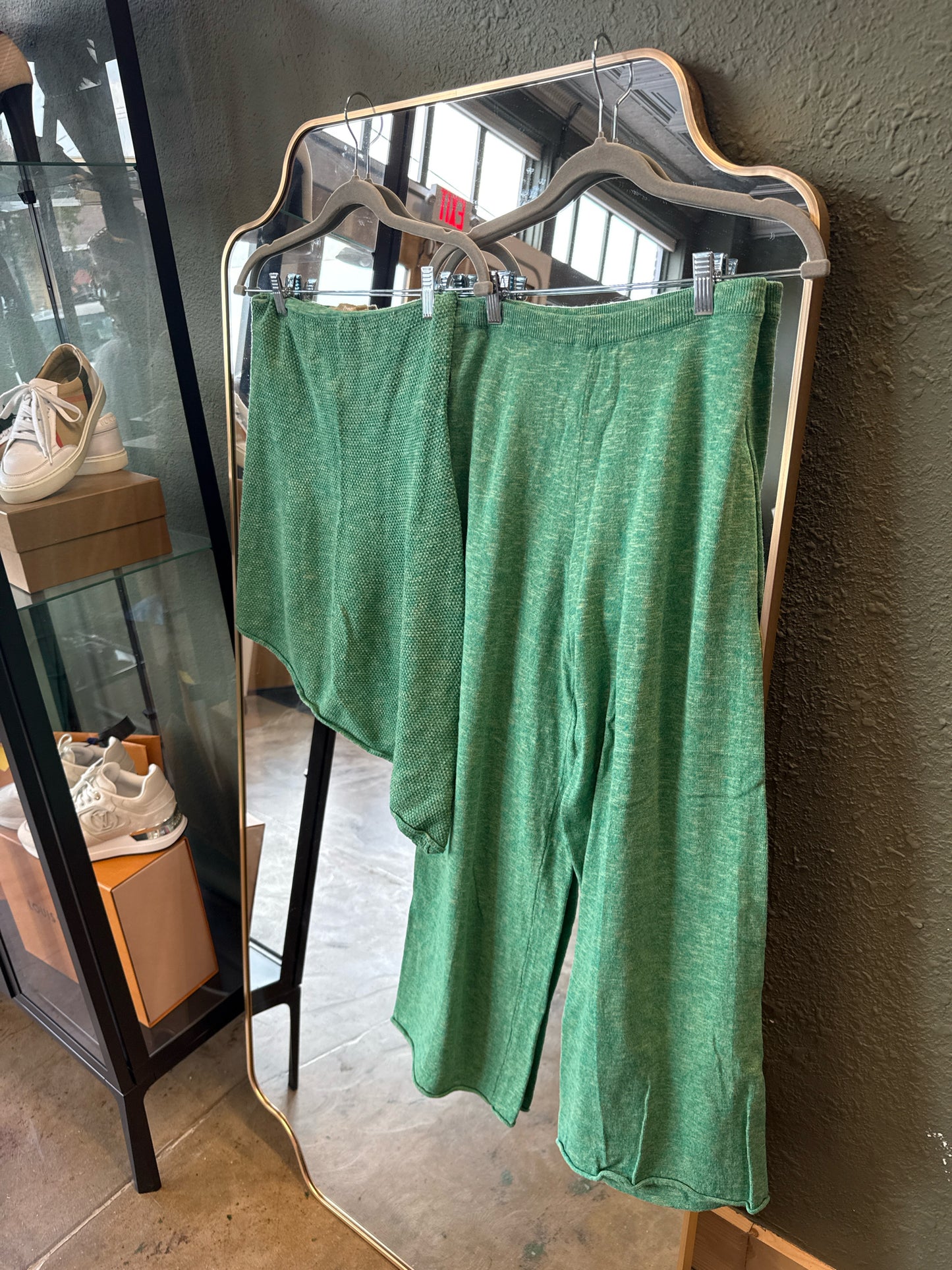 free-est Size XS Green Top & Pant Set
