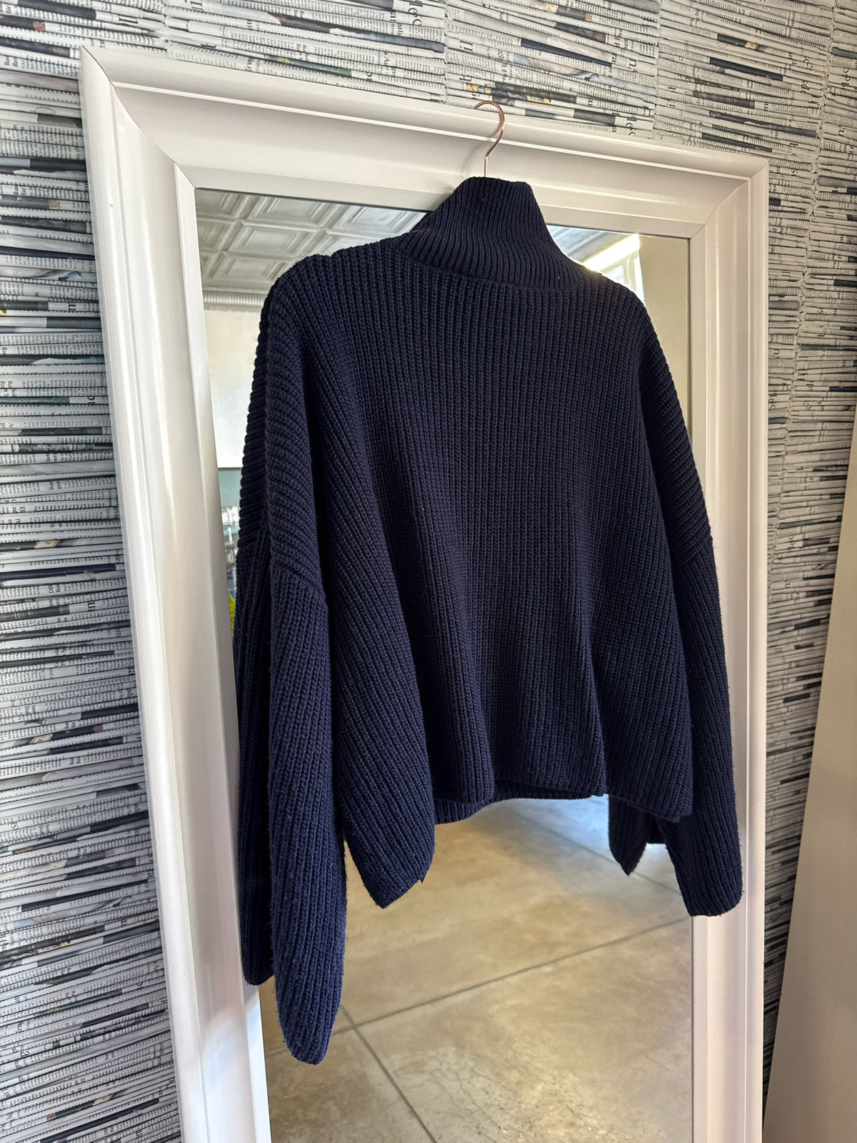 topshop Size 4-6 Navy Sweater