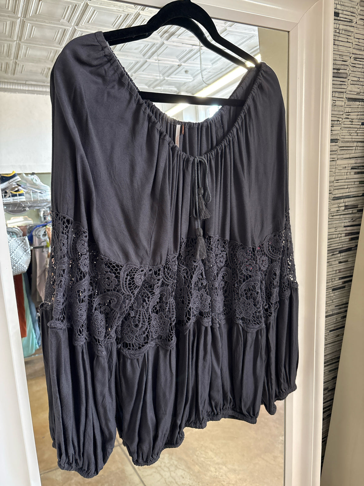 free people Size M Gray Top