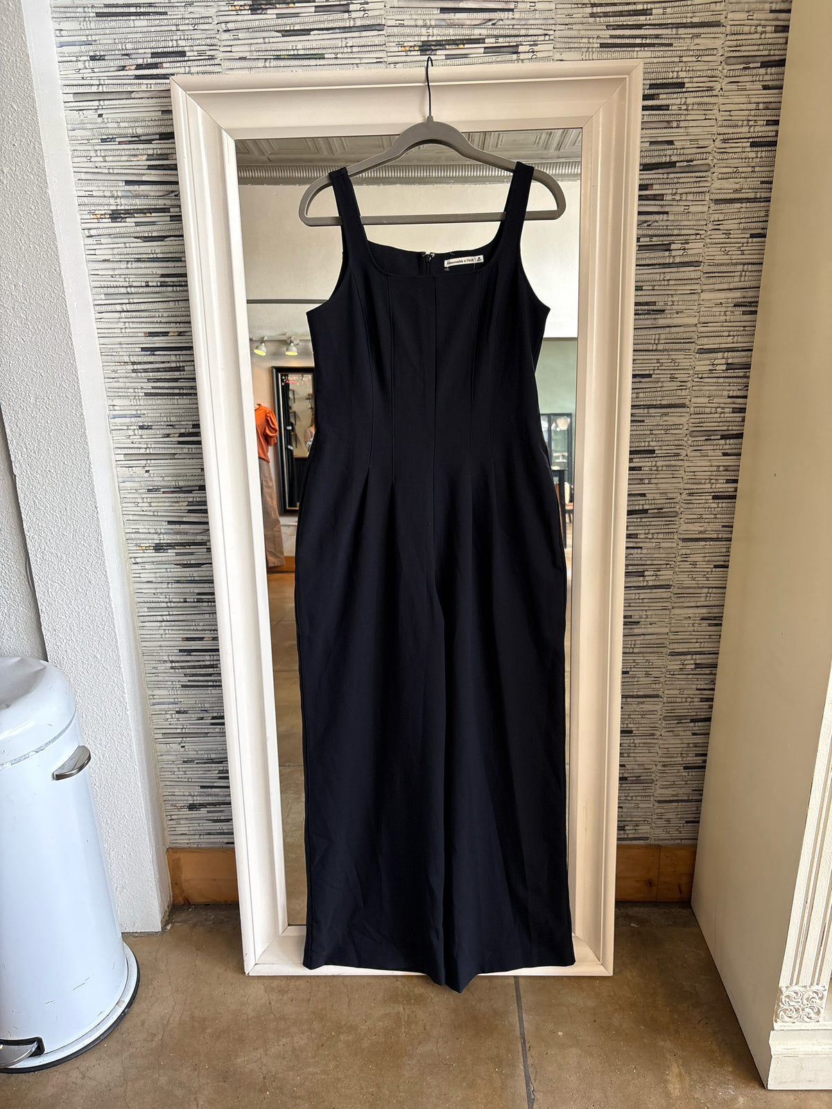 Abercrombie & Fitch Size M Black Romper