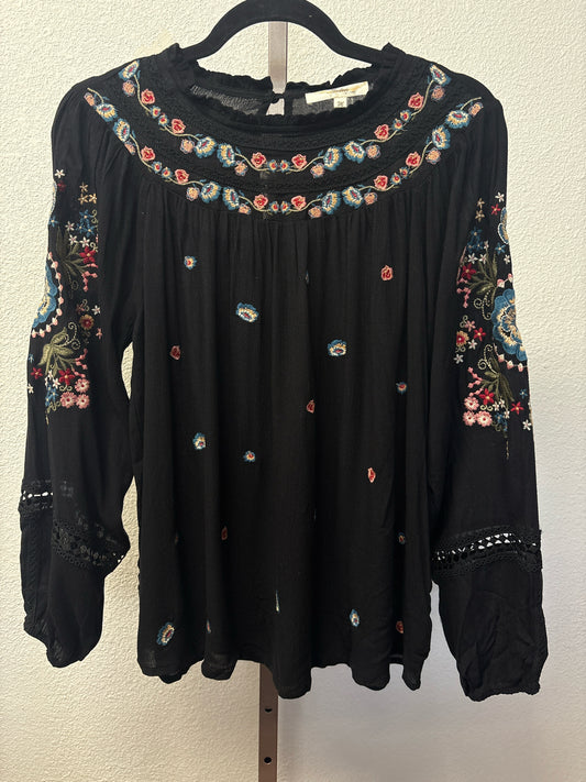 Andree M Black/Multi Embroidered Pullover/Hoodie