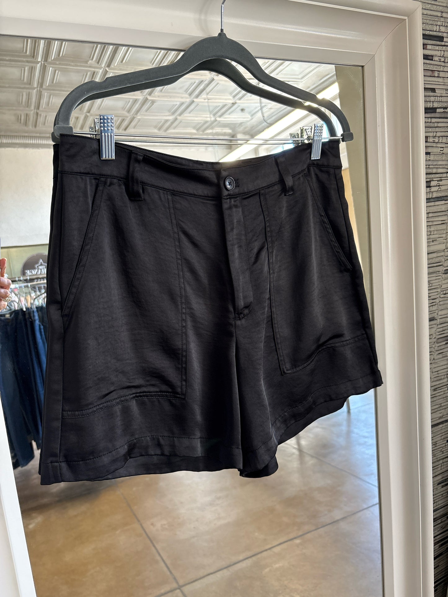 Banana Republic Size 10 Black Shorts