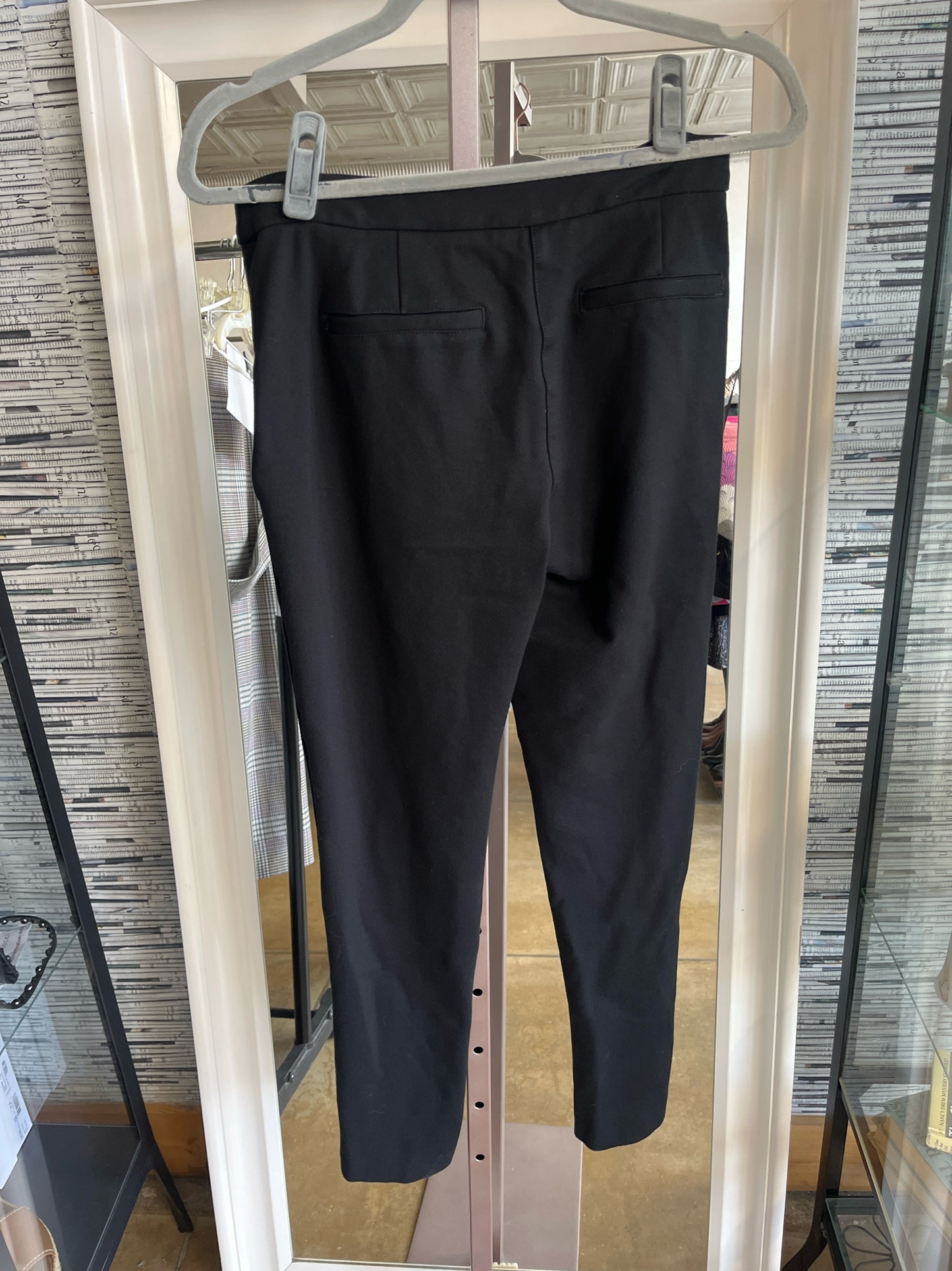 Maeve Size 4 Black Slacks