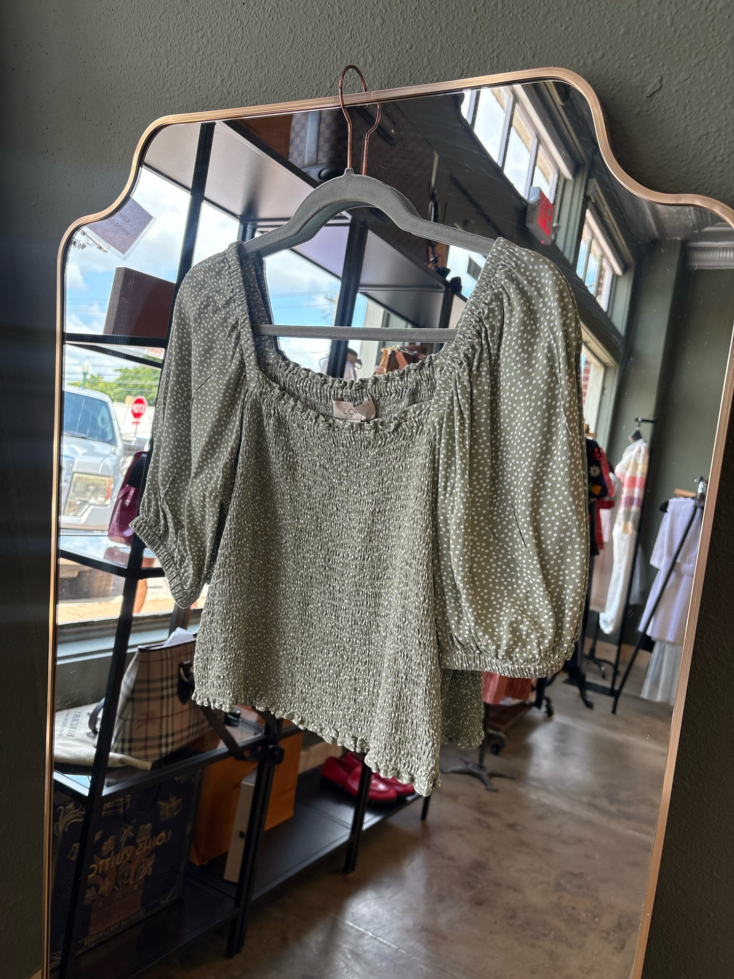 LOFT Size XS green and white Top