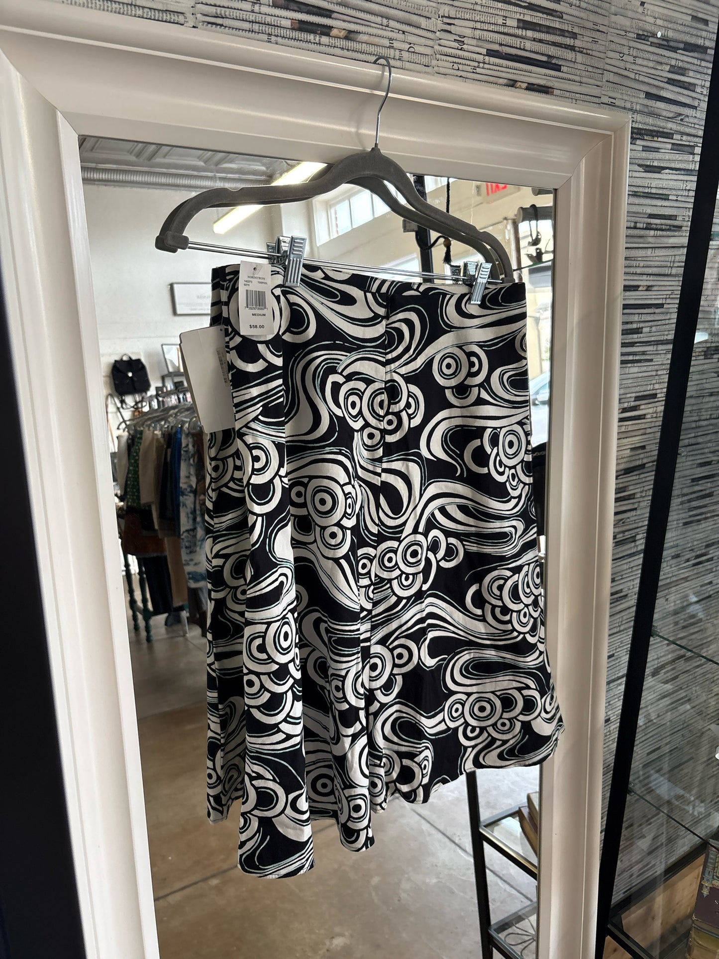 C.C. Outlaw Size M Black/Multi Swirls Skirt