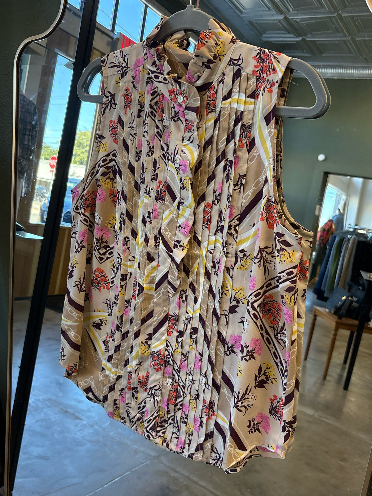 ANN TAYLOR Size M tan + multi Top