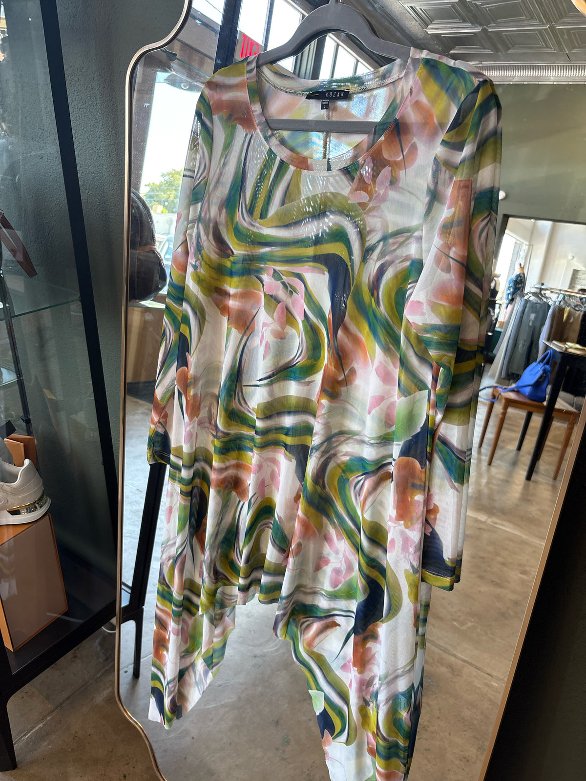 Kozan Size L white and green Top