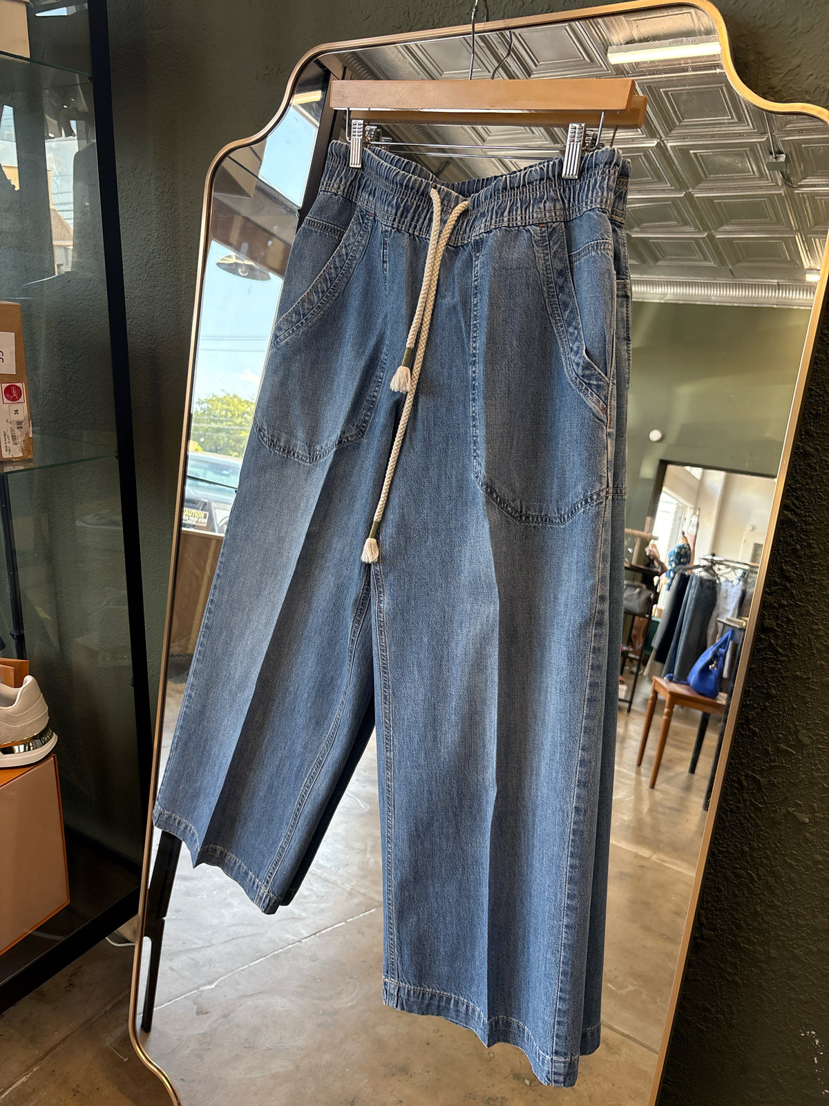 We The Free Size XS Chambray Pants
