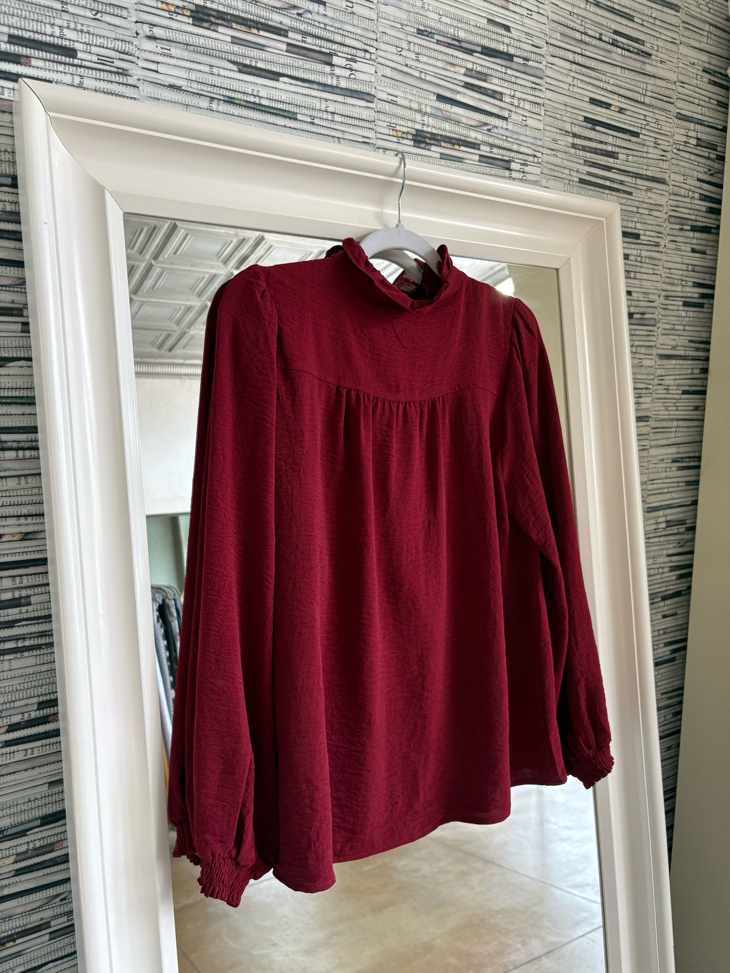 Jodifl Size L Maroon Top