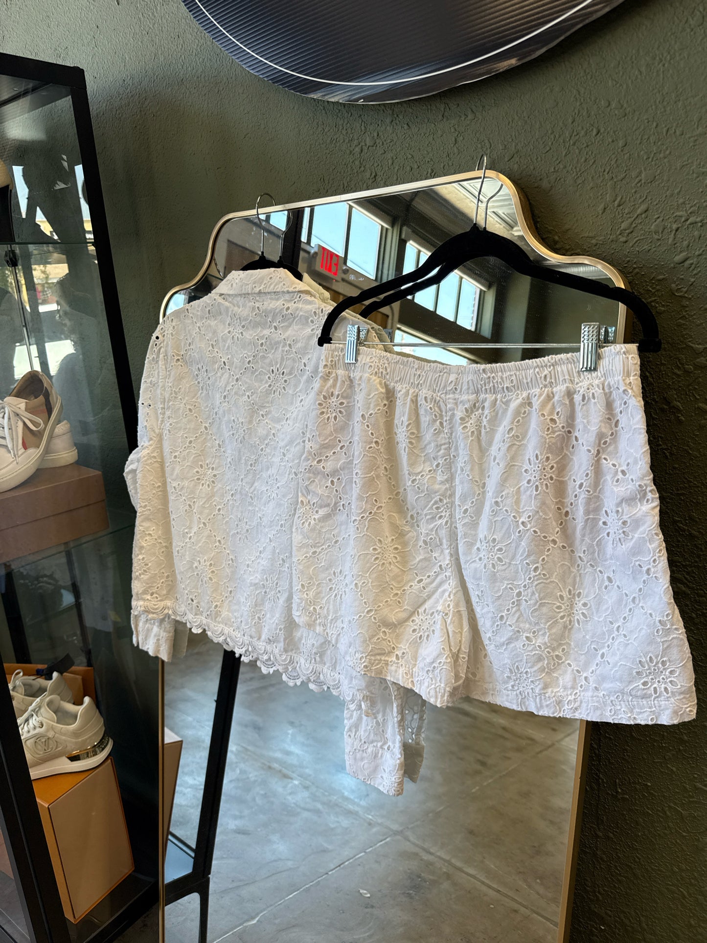 Lilly Pulitzer Size M White Two Piece Set