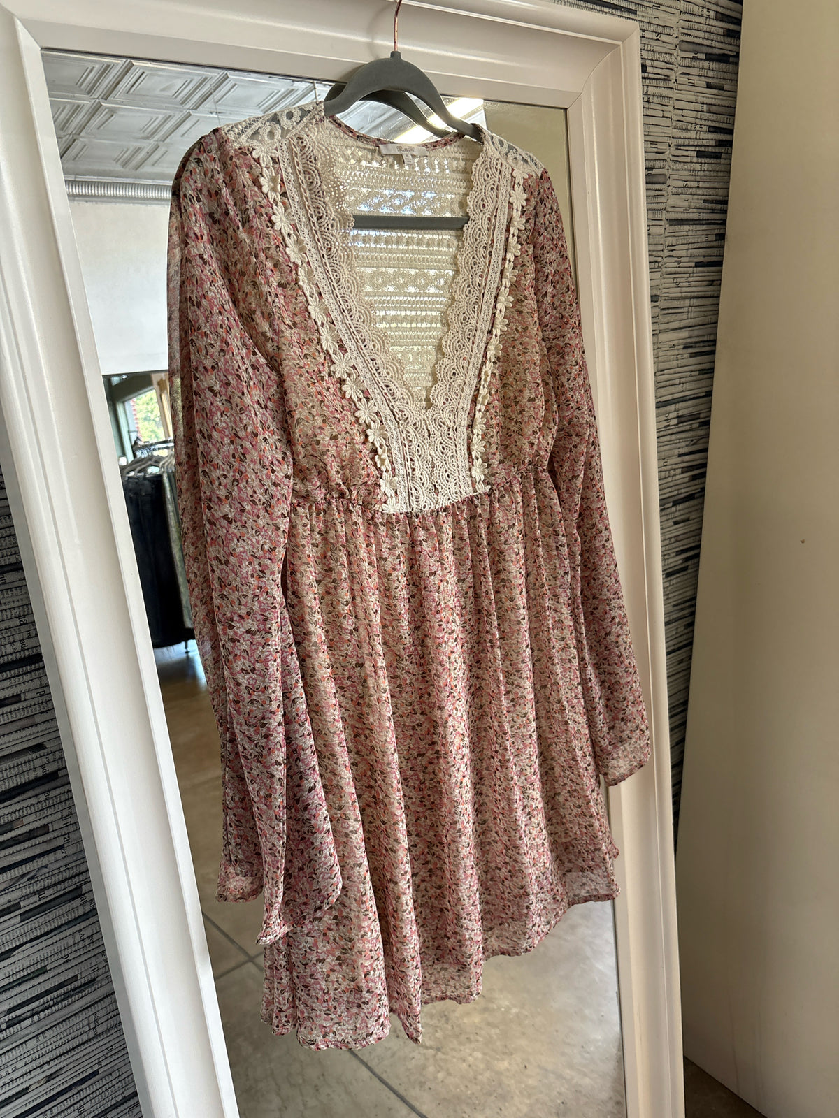 Miss Me Size M pink and orange Dress