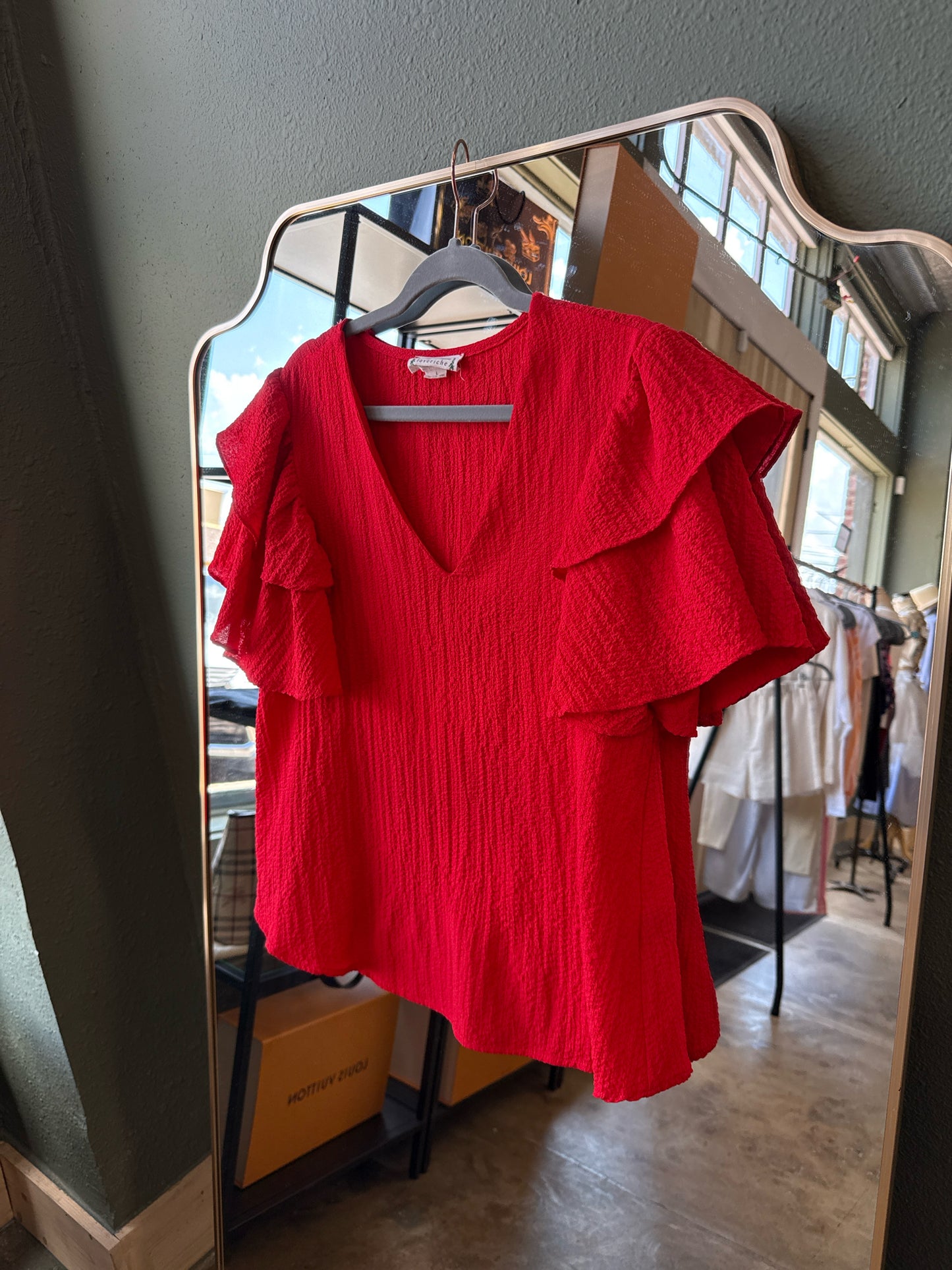 loveriche Size L Red Top