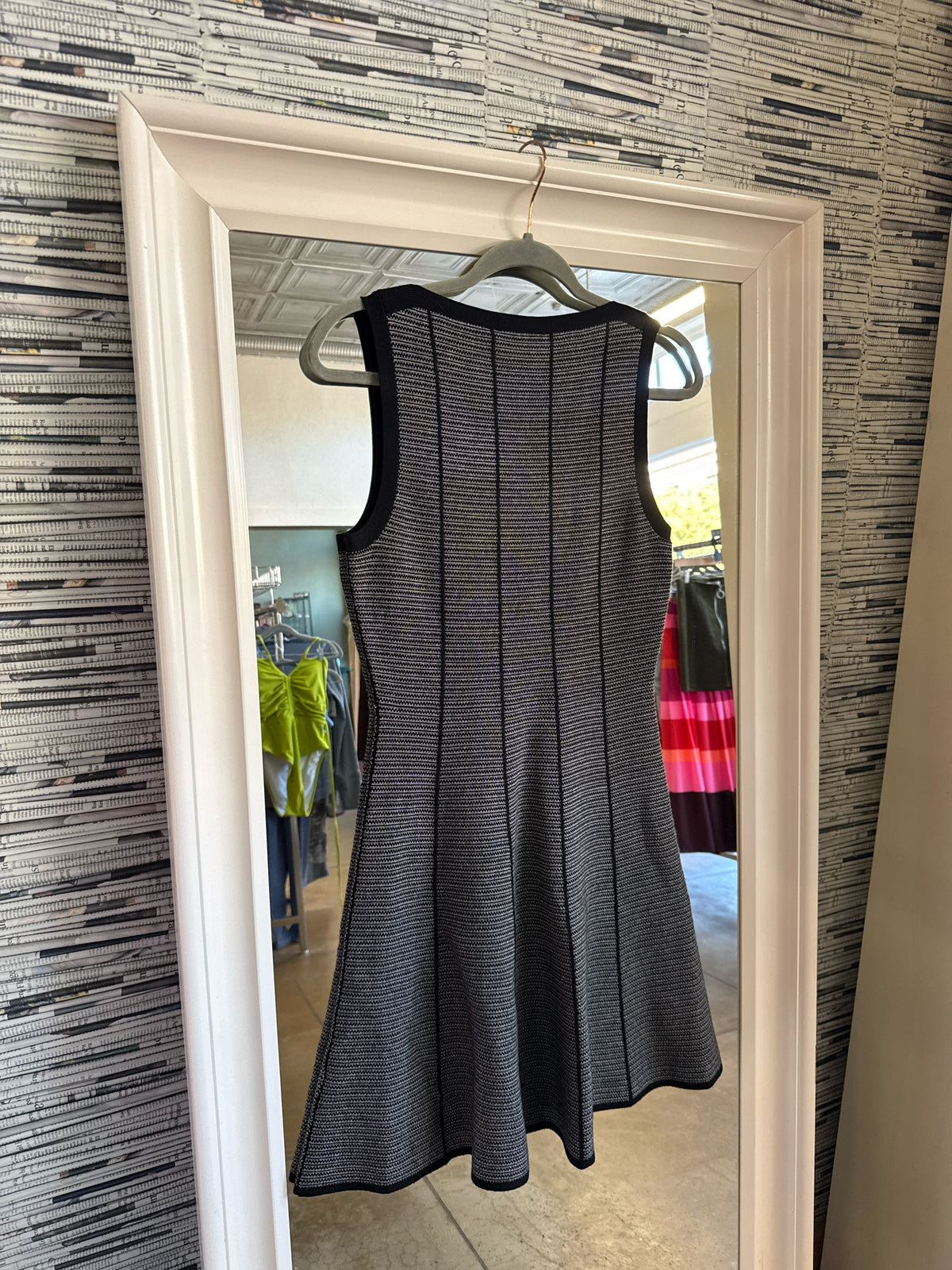 theory Size S B&W Dress