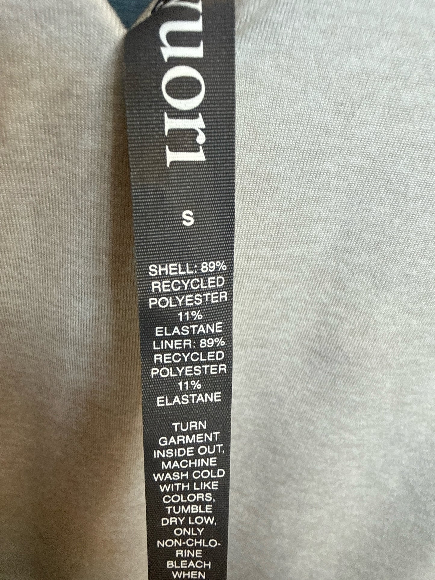 Vuori Size S off white Bodysuit