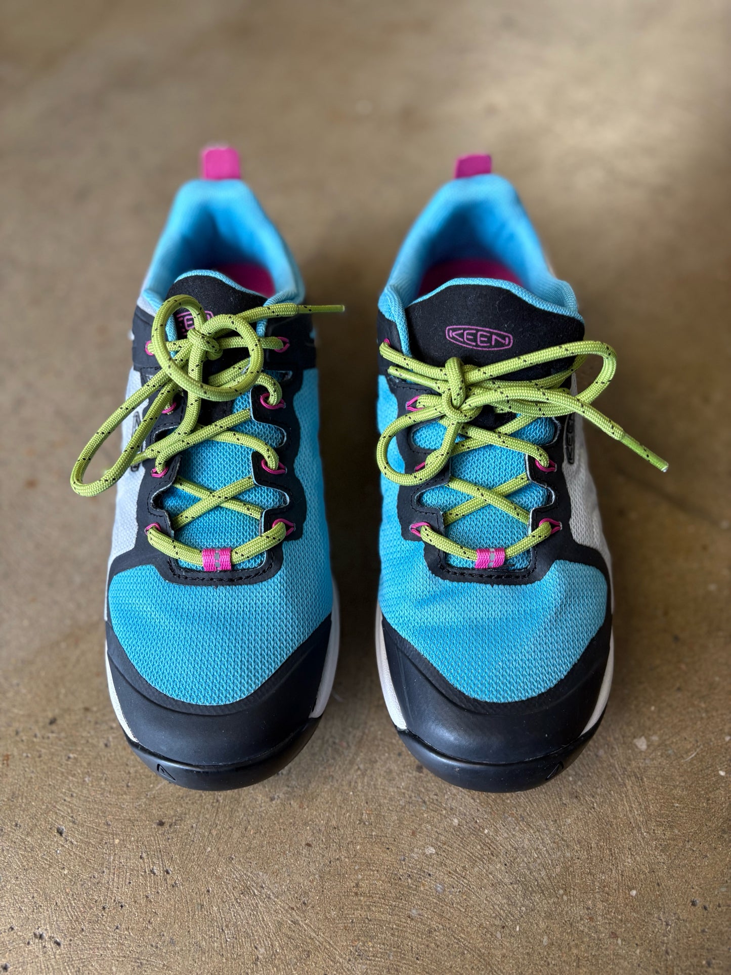 Keen Shoe Size 7.5 light blue/multi Sneakers