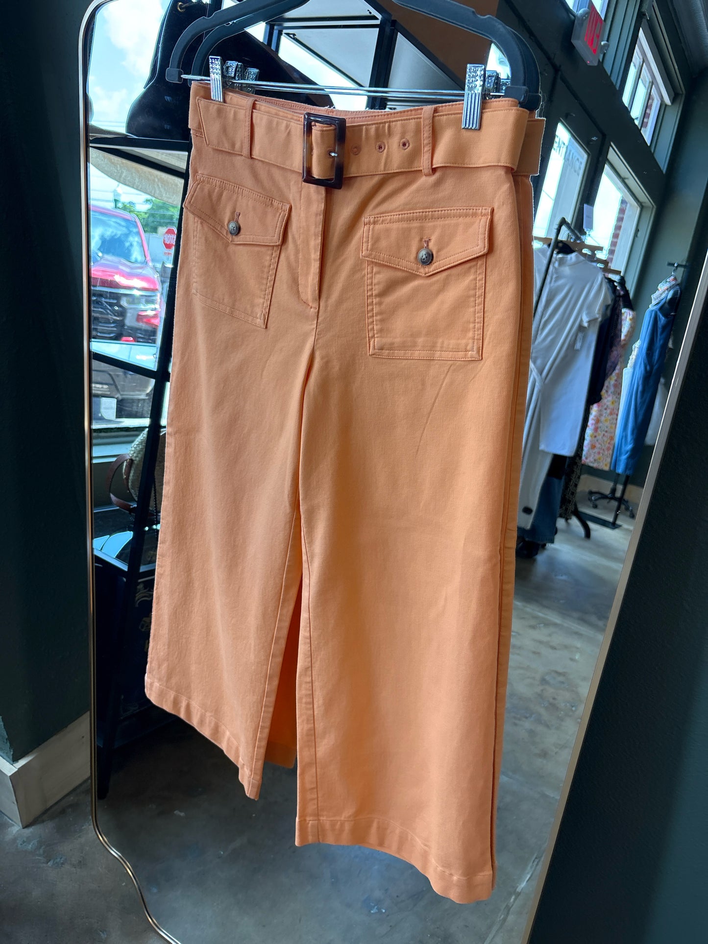 LOFT Size 4P Orange Pants