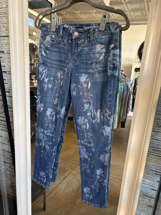 Laurie Felt Size 2P Denim/multi Floral Jeans