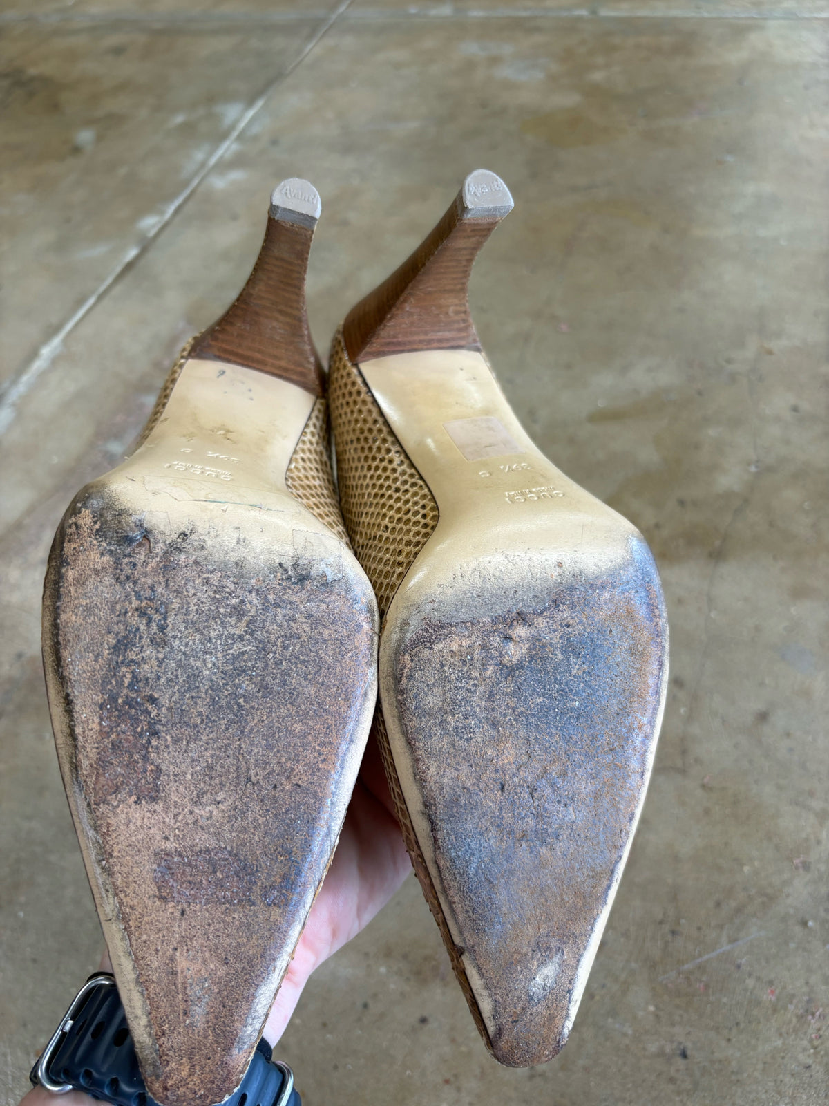 Gucci Shoe Size 39.5 Tan Heels
