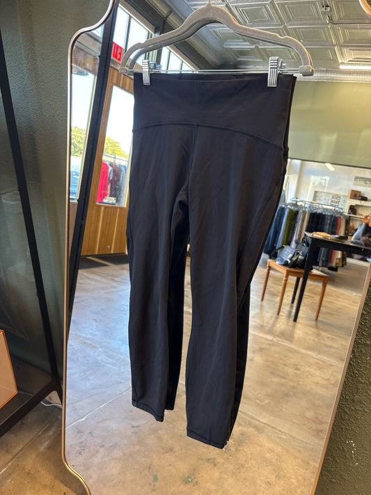 Lululemon Size 8 Black Legging