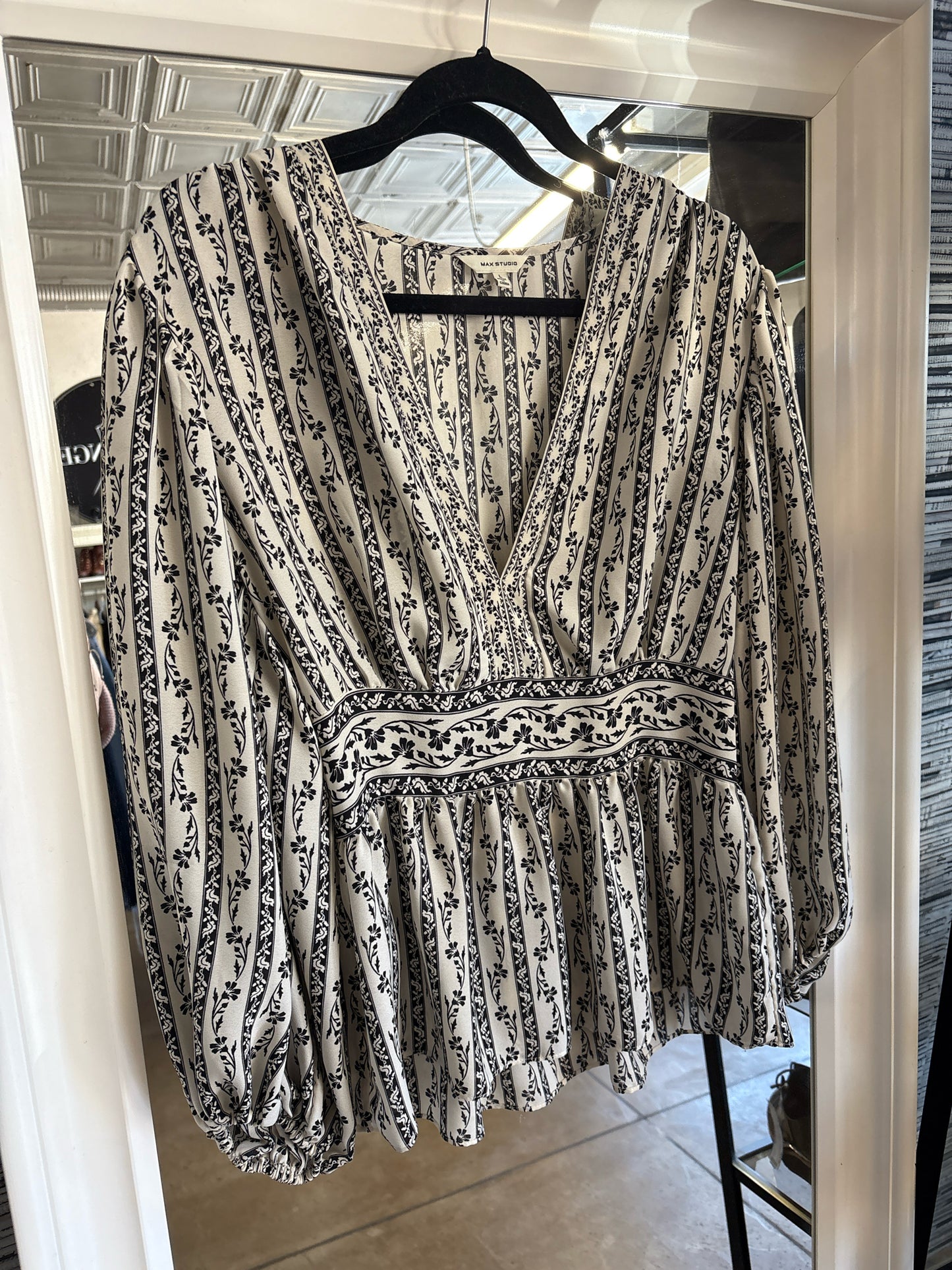 Max Studio Size L Top