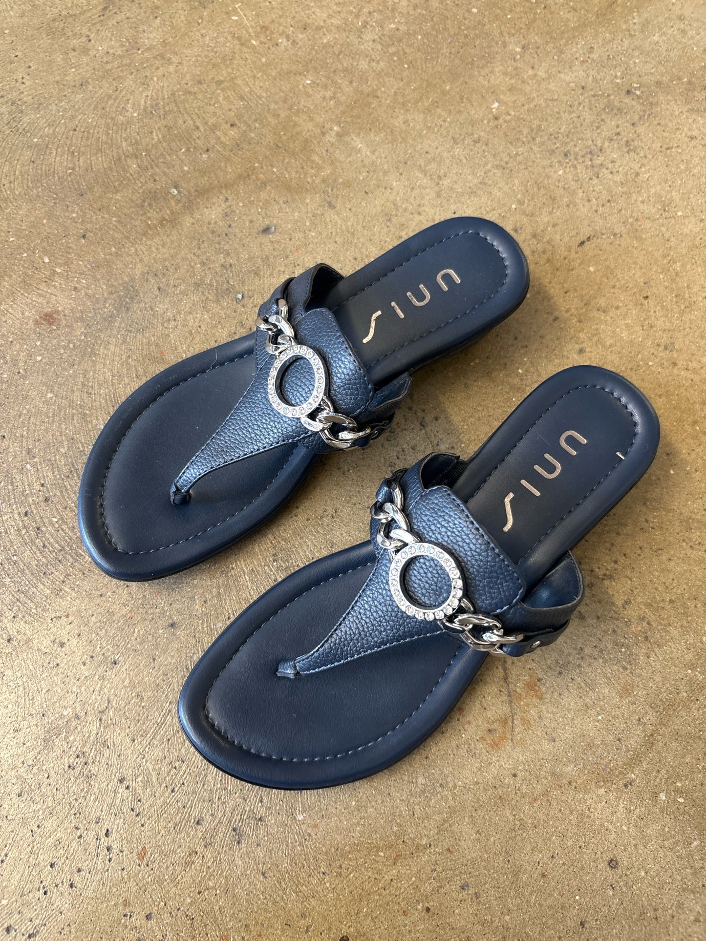 unisa Shoe Size 6 Navy Sandals