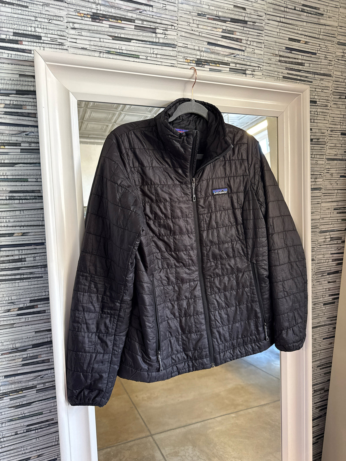 patagonia Size S Black Jacket