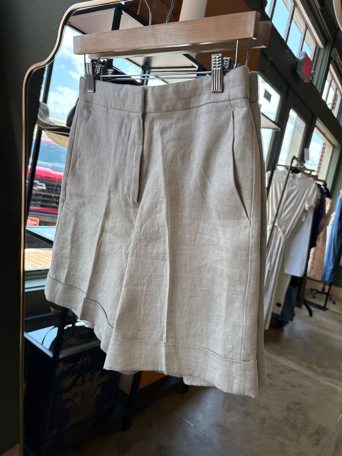 J. CREW Size 0 Khaki Shorts