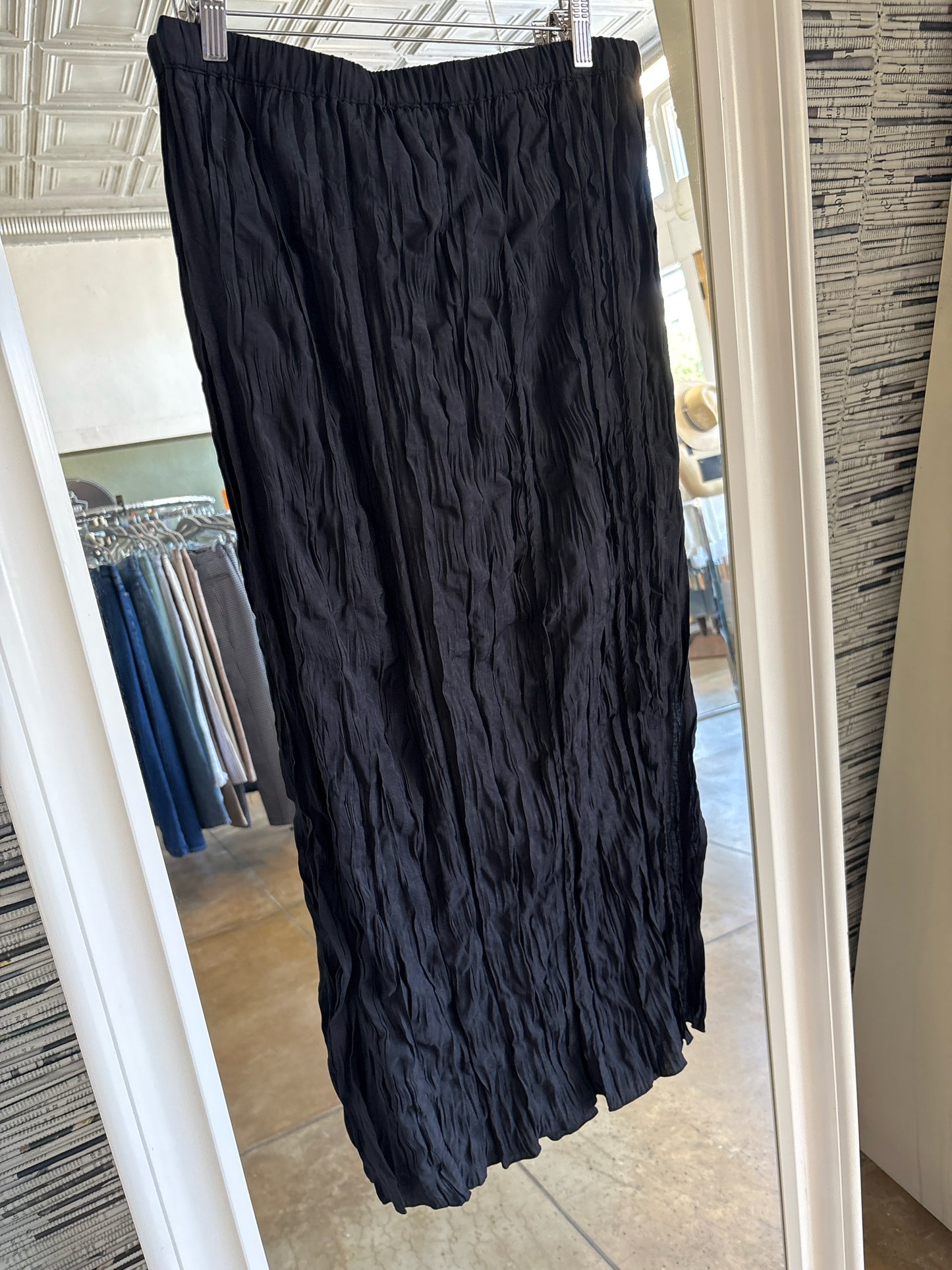 J. CREW Size M Black Skirt