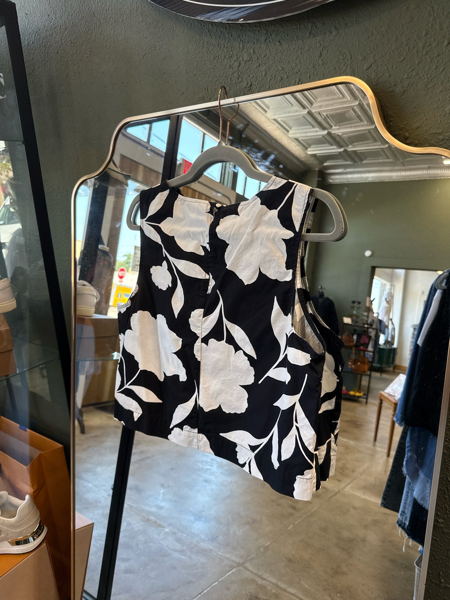 Kate Spade Size M Black/White Top