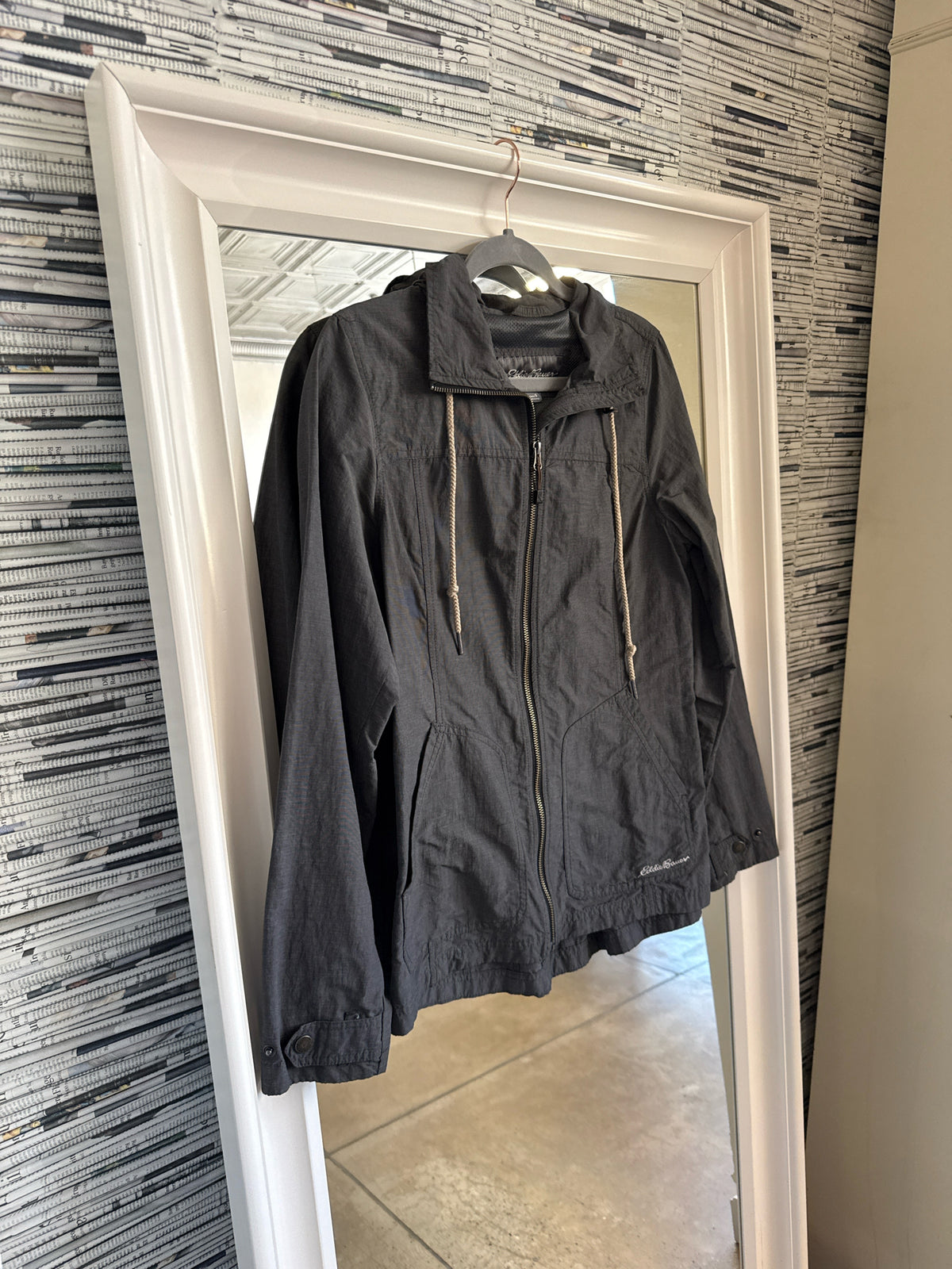 Eddie Bauer Size S Gray Jacket