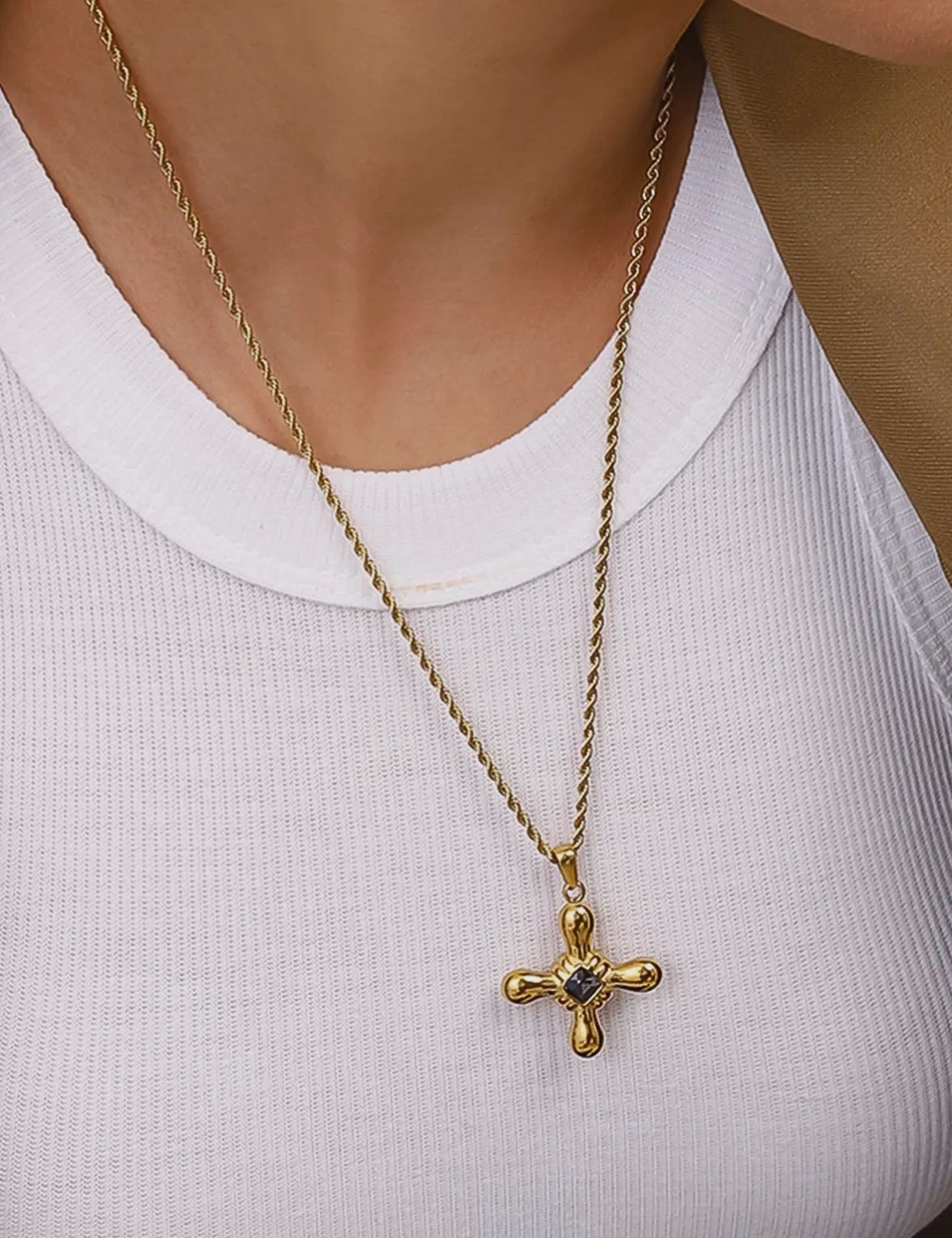Flanerie Necklace