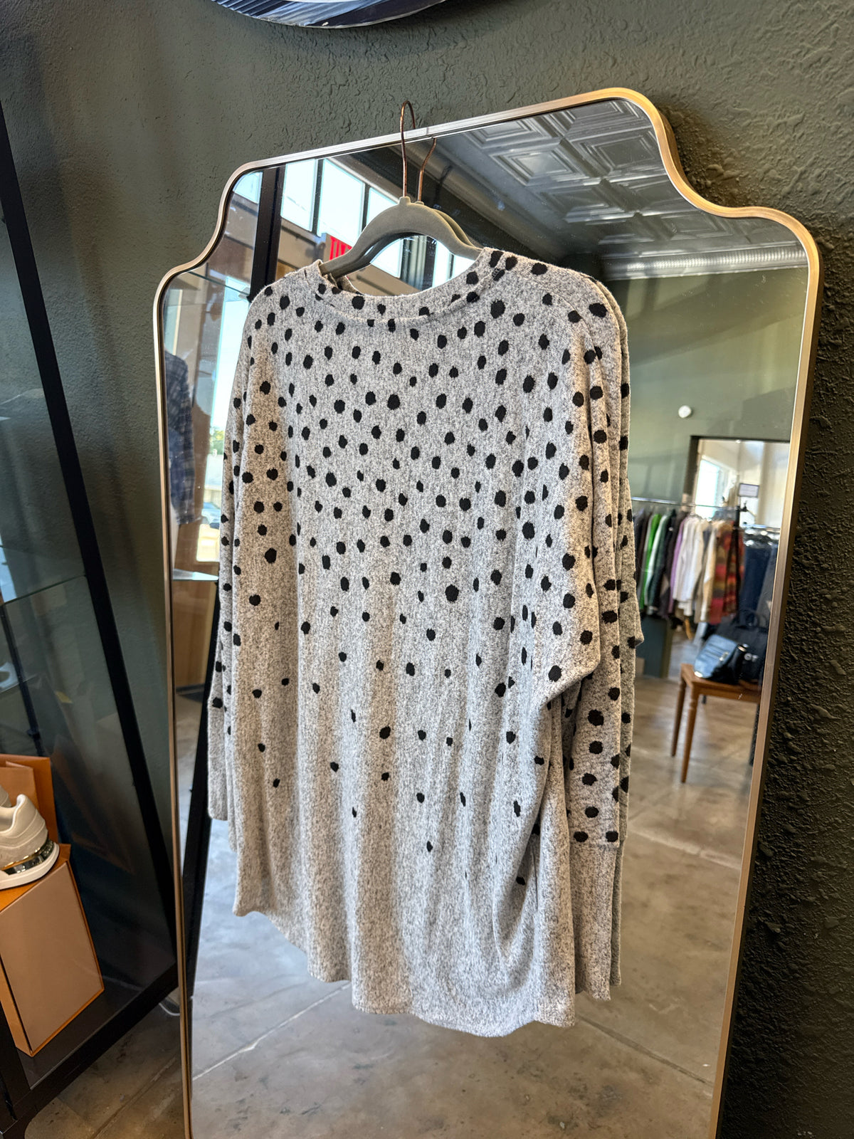 Westbound Size L Gray Sweater