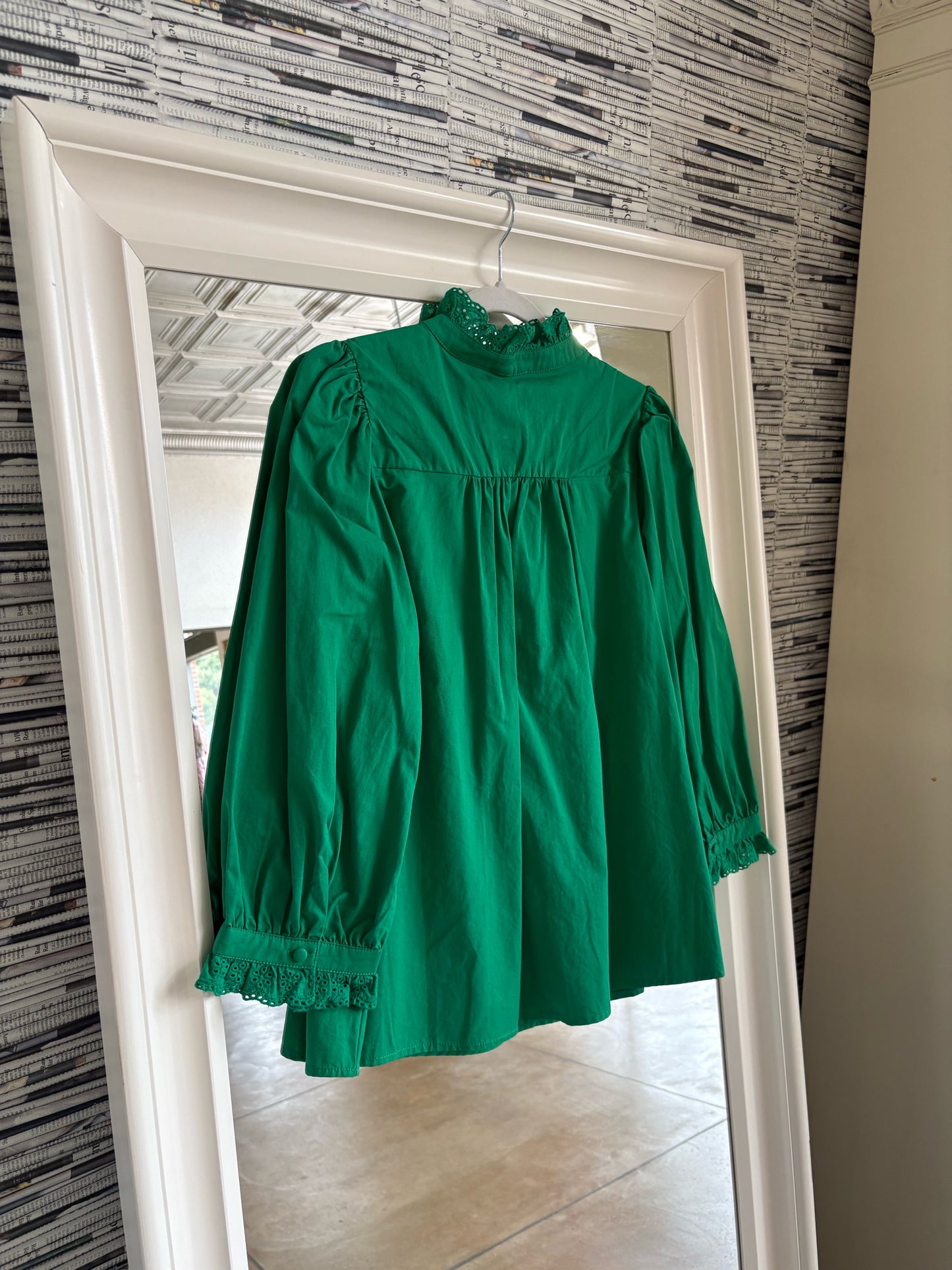 Jodifl Size M Green Top