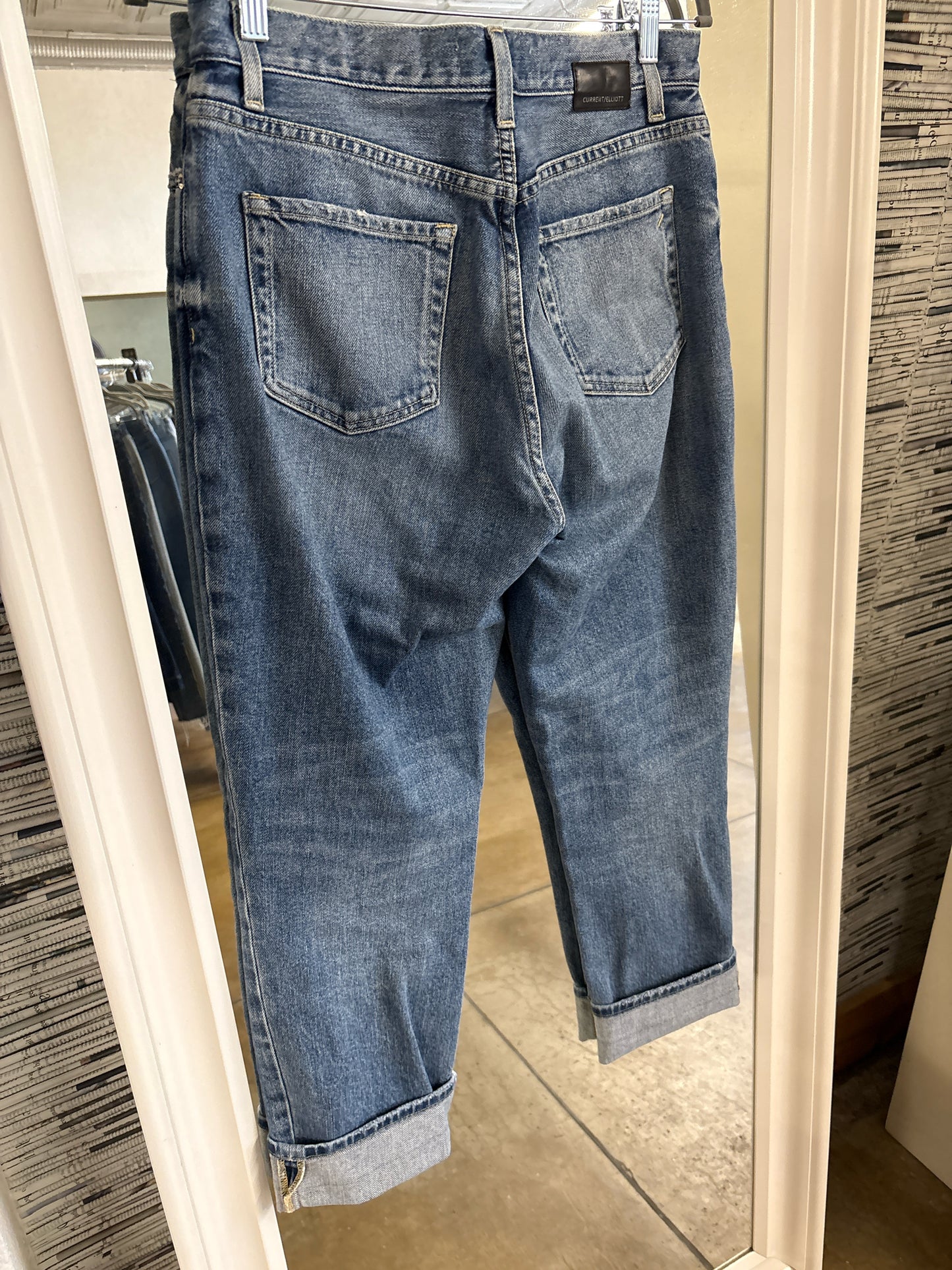 Current Elliott Size 27 Denim Jeans