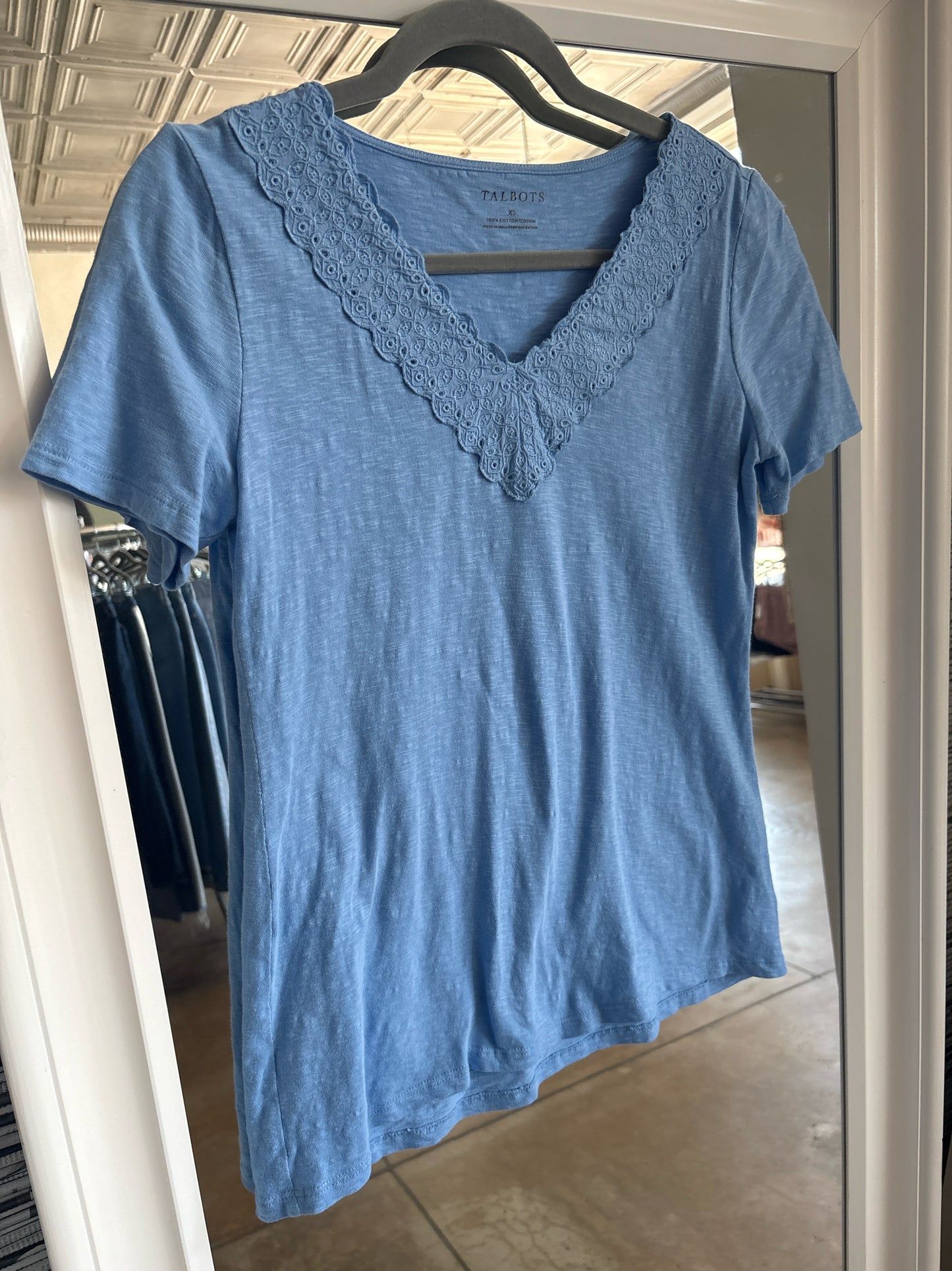 TALBOTS Size XS Blue Top