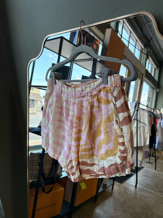 Vitamina Size M Pink/Yellow Shorts